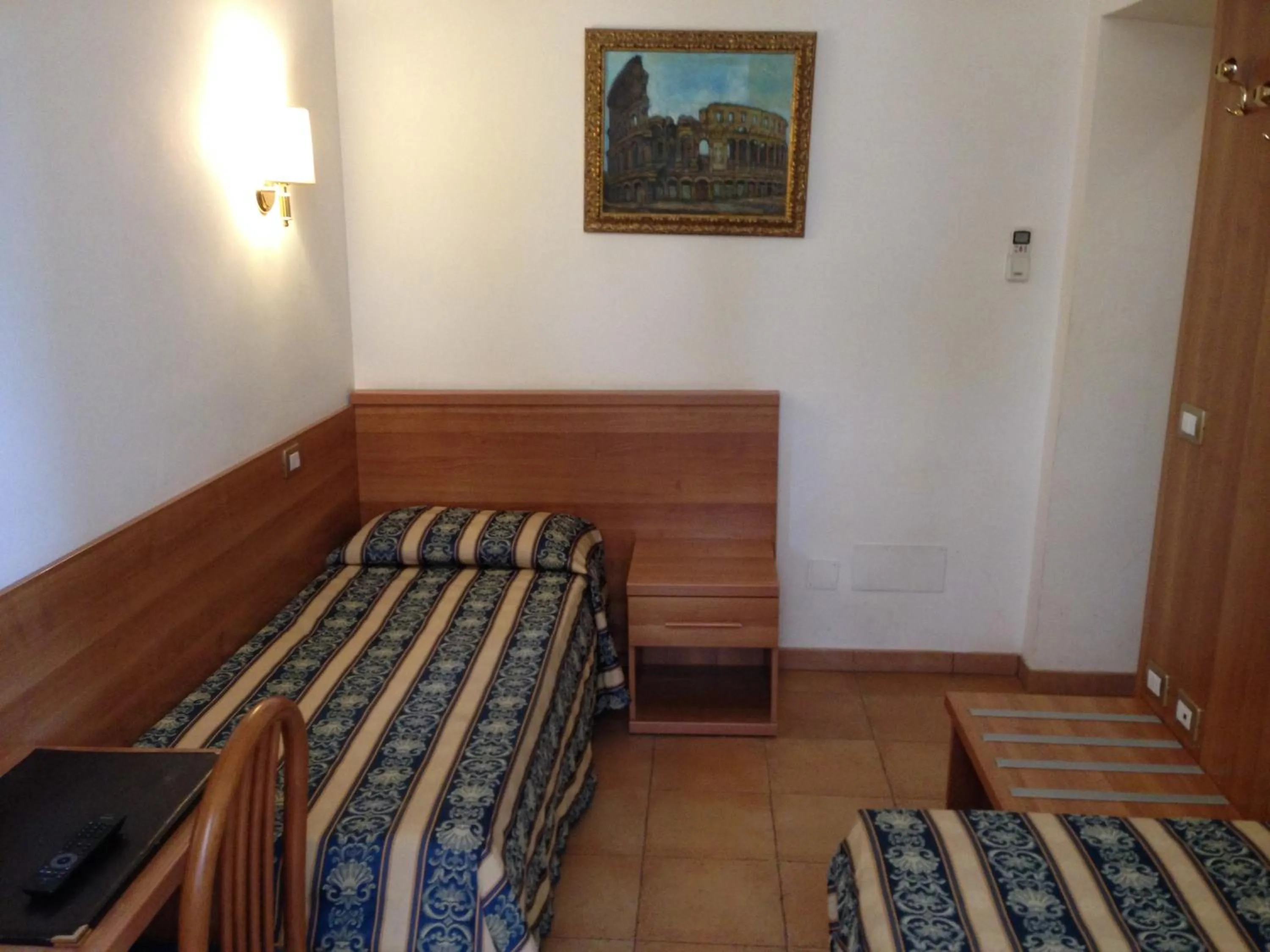 Bed in Hotel Bolognese