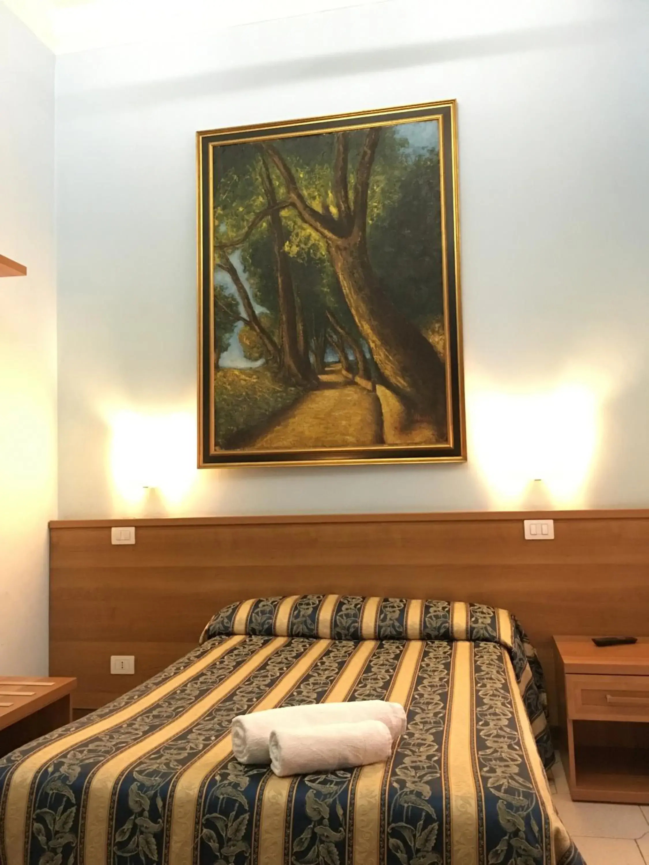 Bed in Hotel Bolognese Bed in Hotel Bolognese