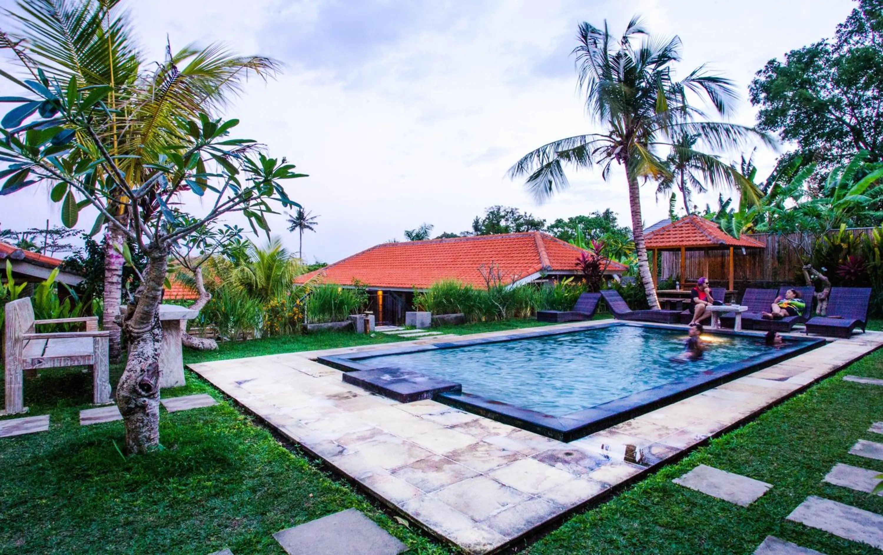 Swimming pool in Umah Nugraha
