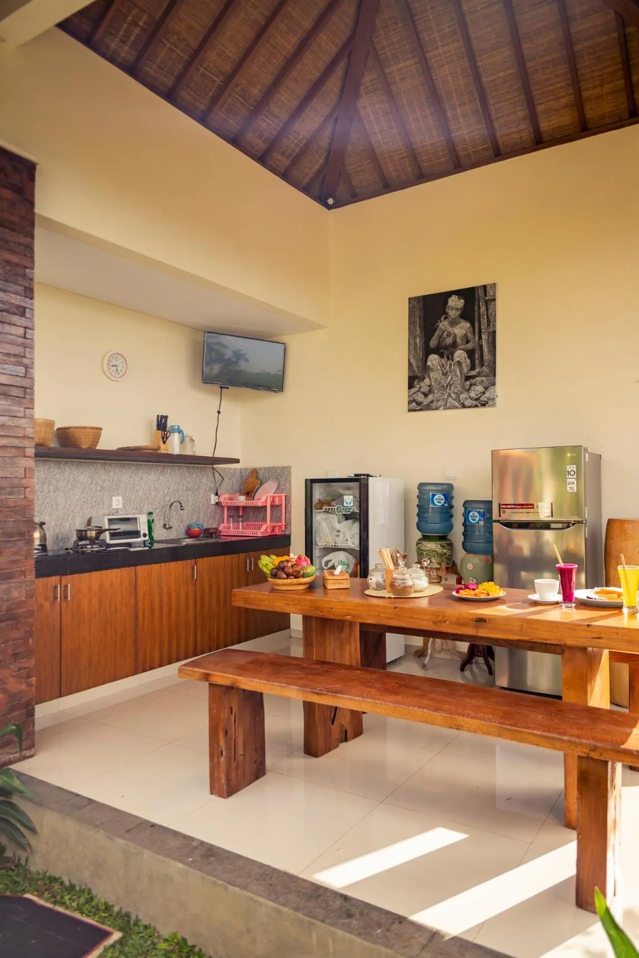 Coffee/tea facilities in Umah Nugraha