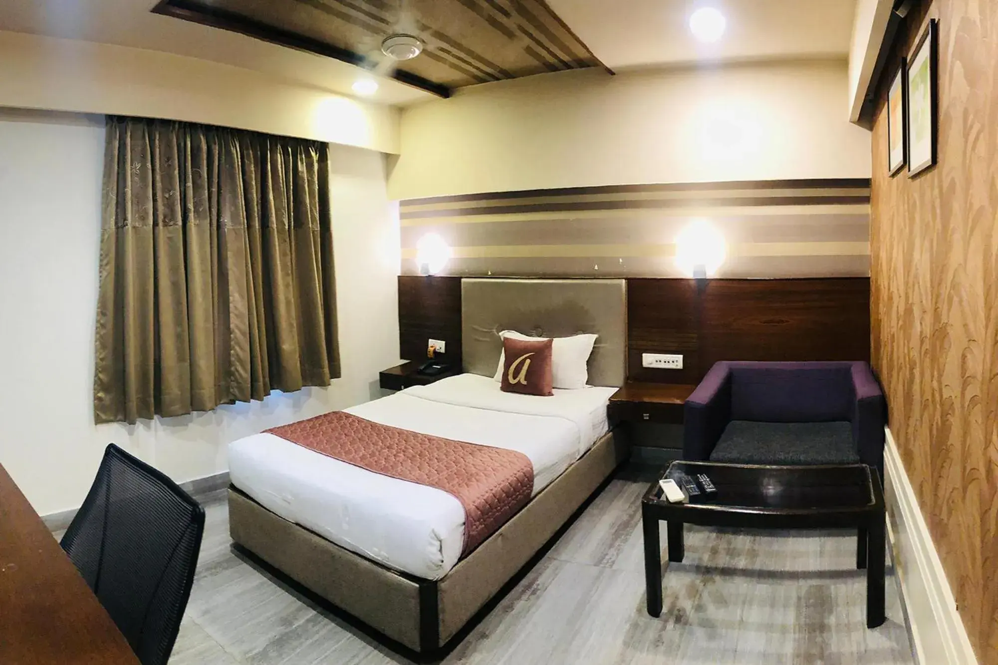 Superior Single Room - single occupancy in FabHotel Berry's Superior Single Room - single occupancy in FabHotel Berry's