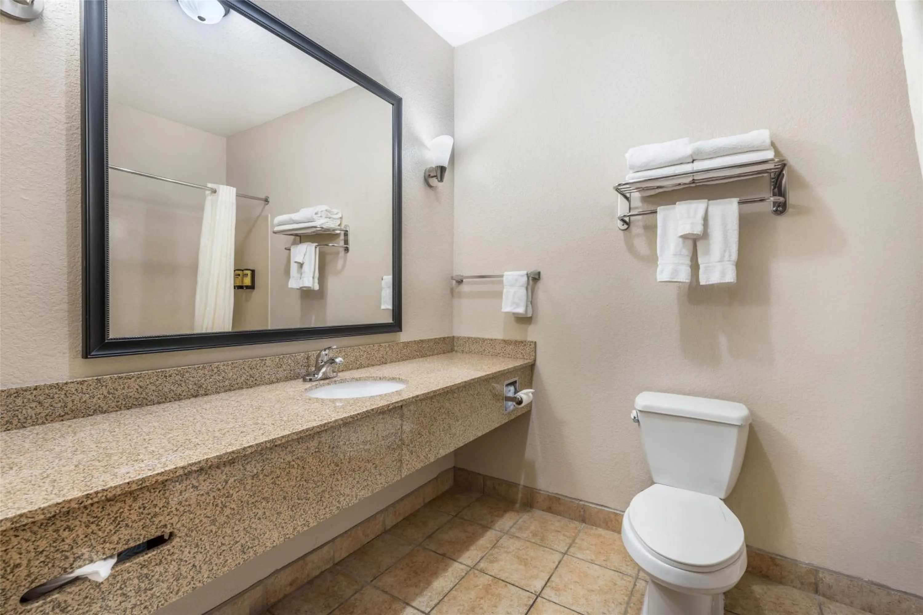 Bathroom in Best Western Plus Eastgate Inn & Suites
