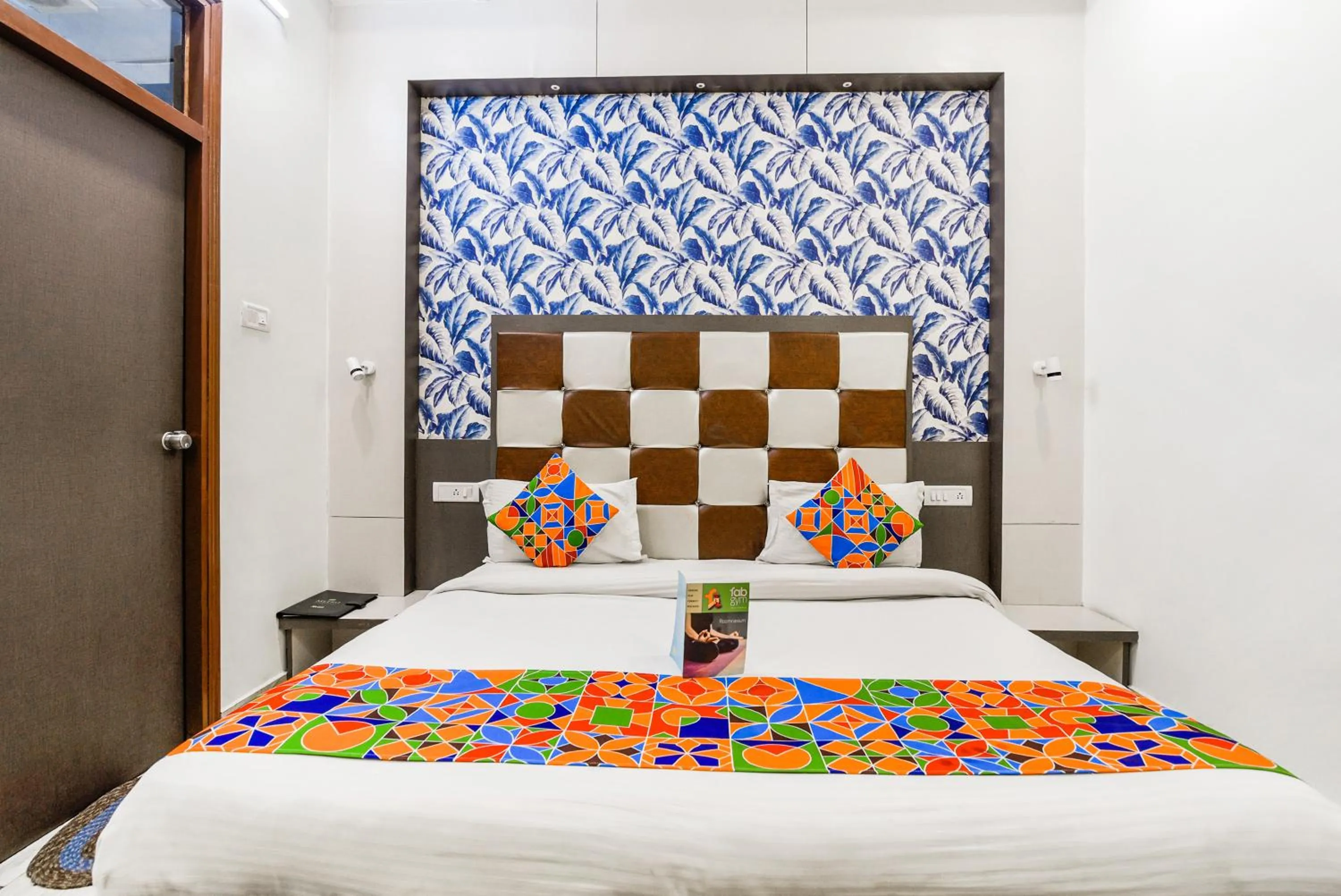 Bed in FabHotel Metro View