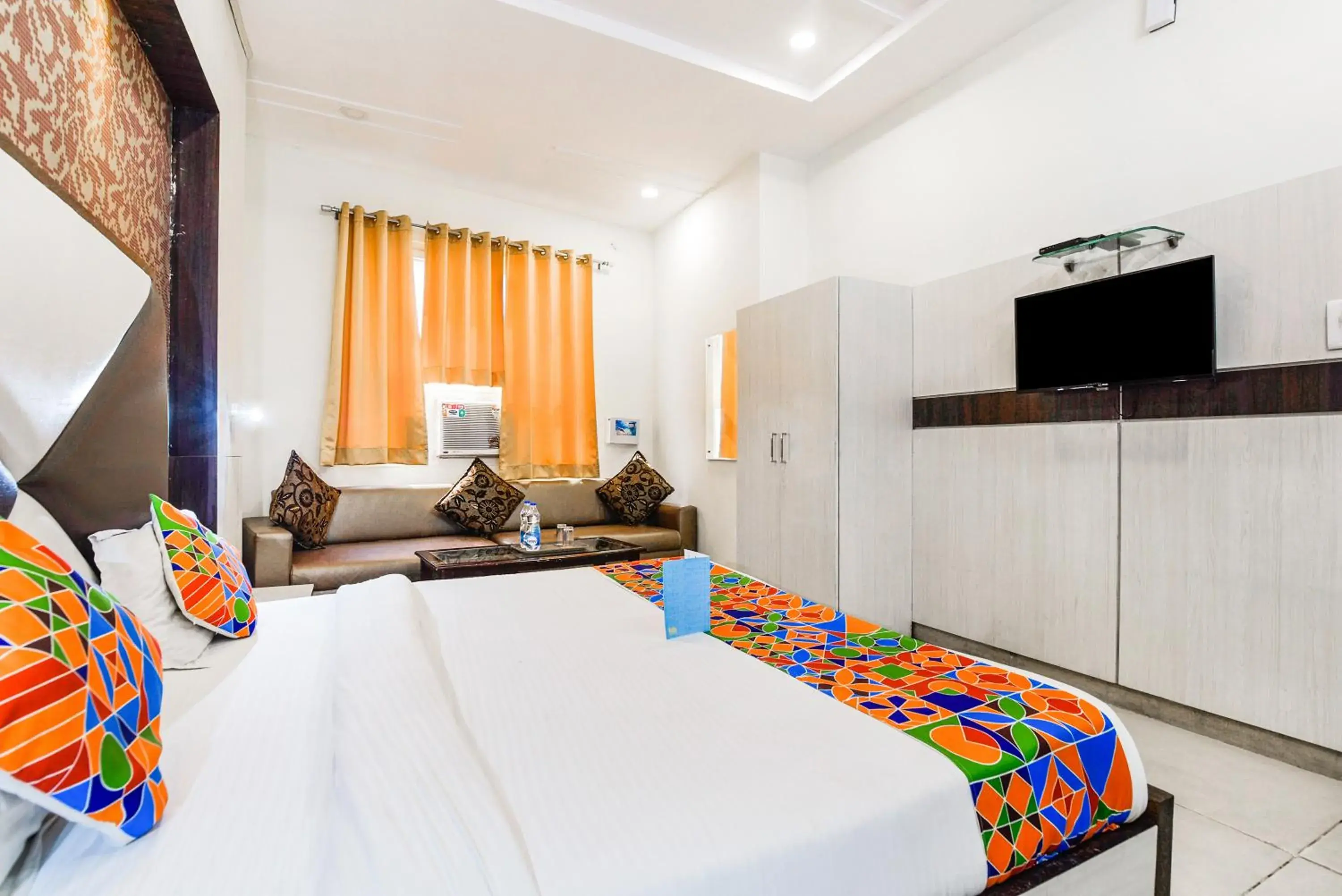 Bedroom, Bed in FabHotel Metro View Bedroom, Bed in FabHotel Metro View