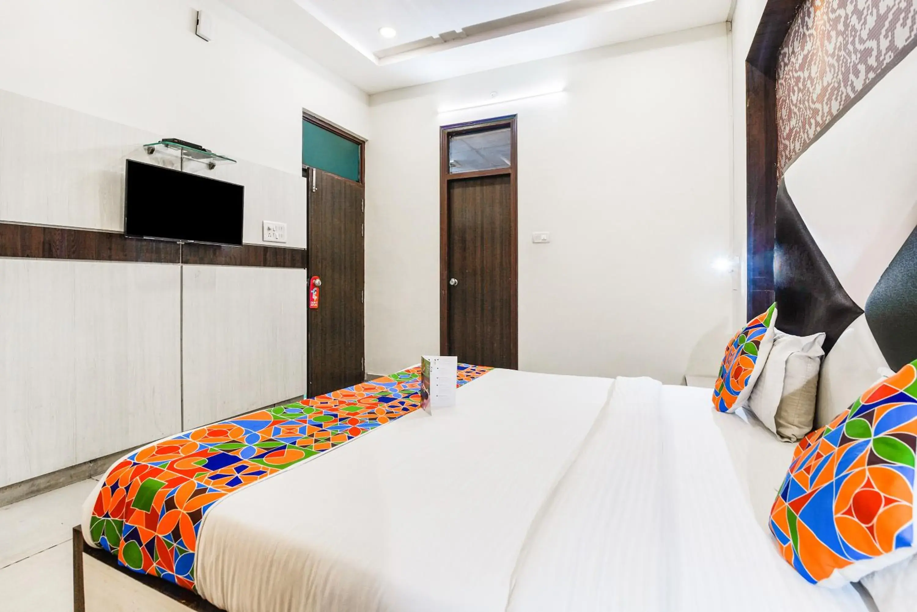 Bedroom, Bed in FabHotel Metro View Bedroom, Bed in FabHotel Metro View