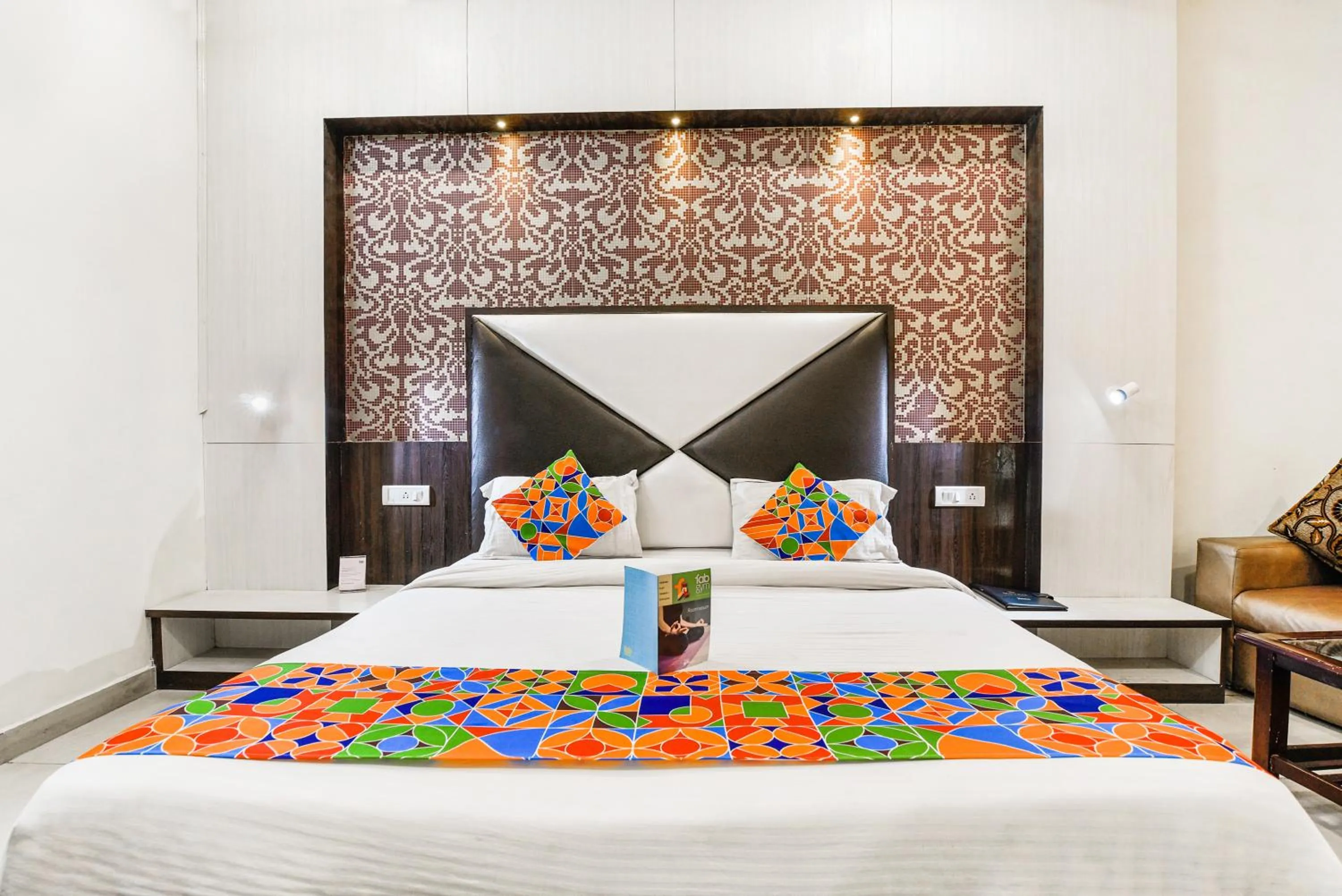 Bed in FabHotel Metro View