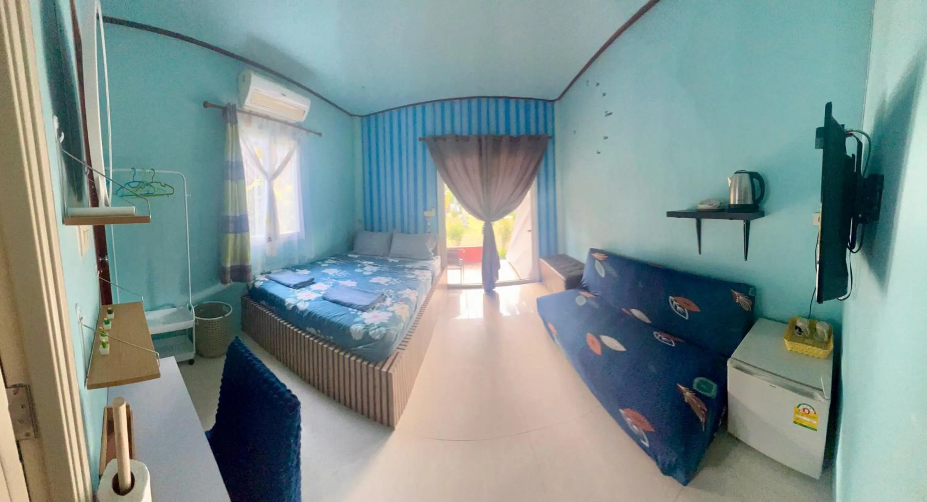 Bed in Lee Red House