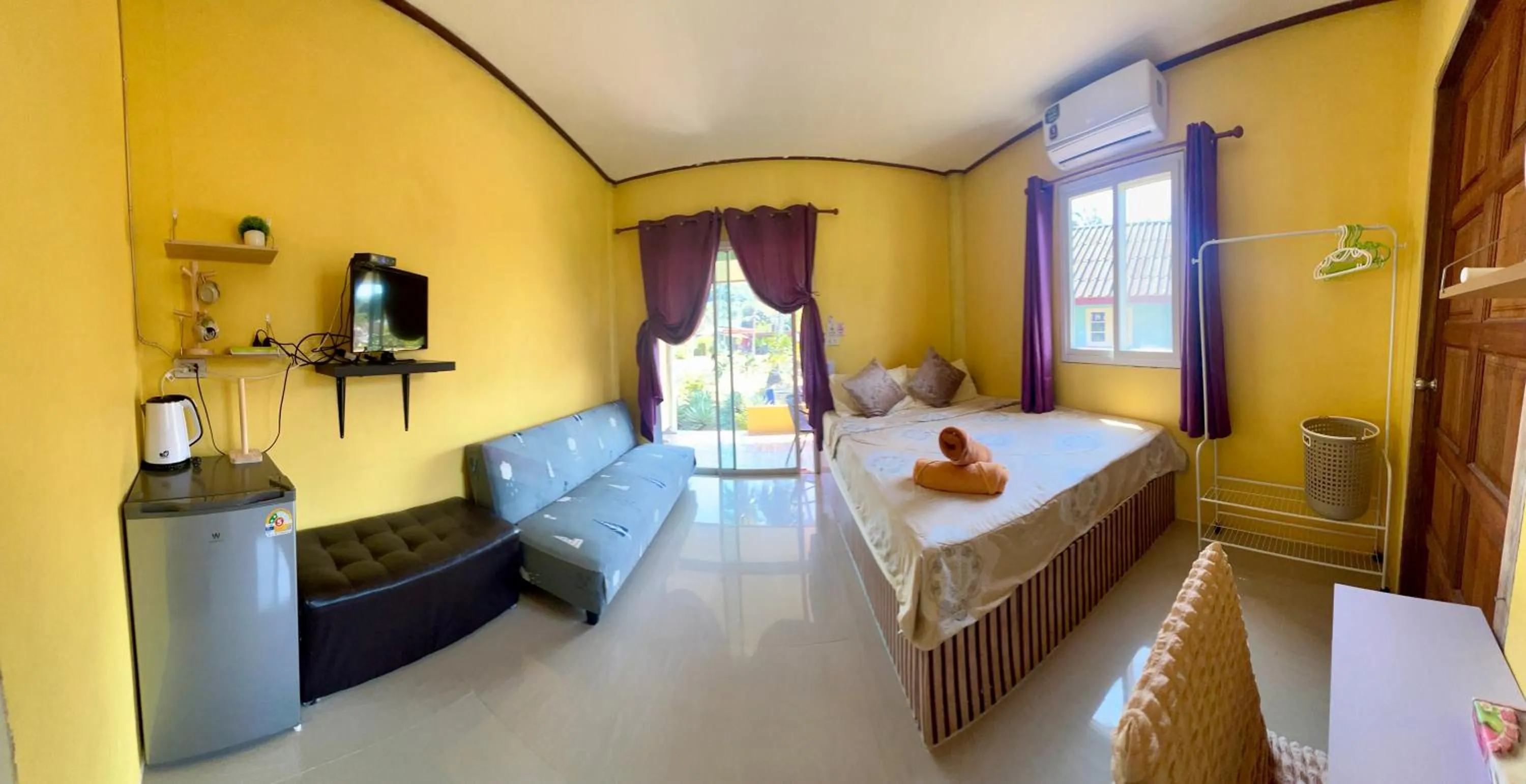 Bed in Lee Red House