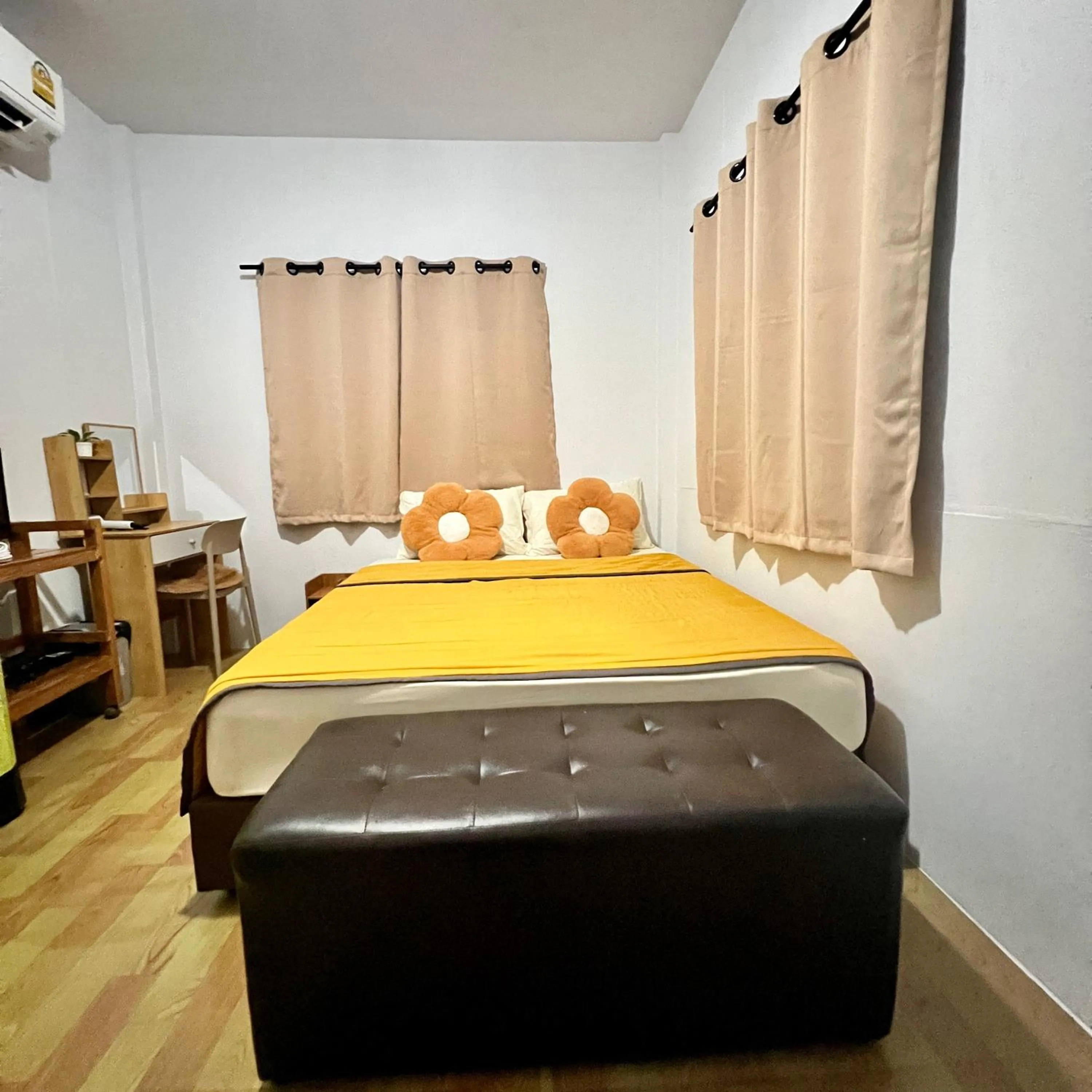 Bed in Lee Red House