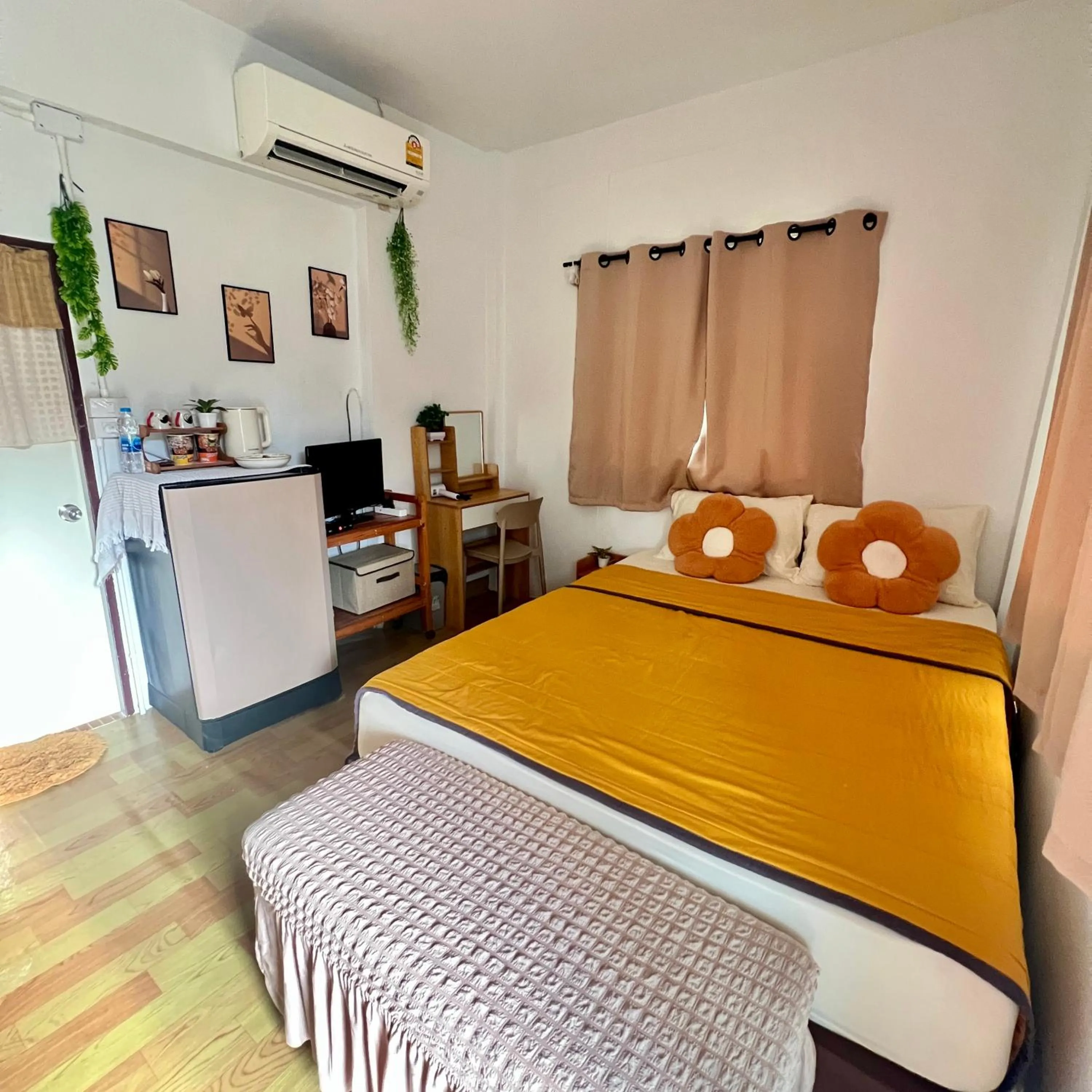 Bed in Lee Red House