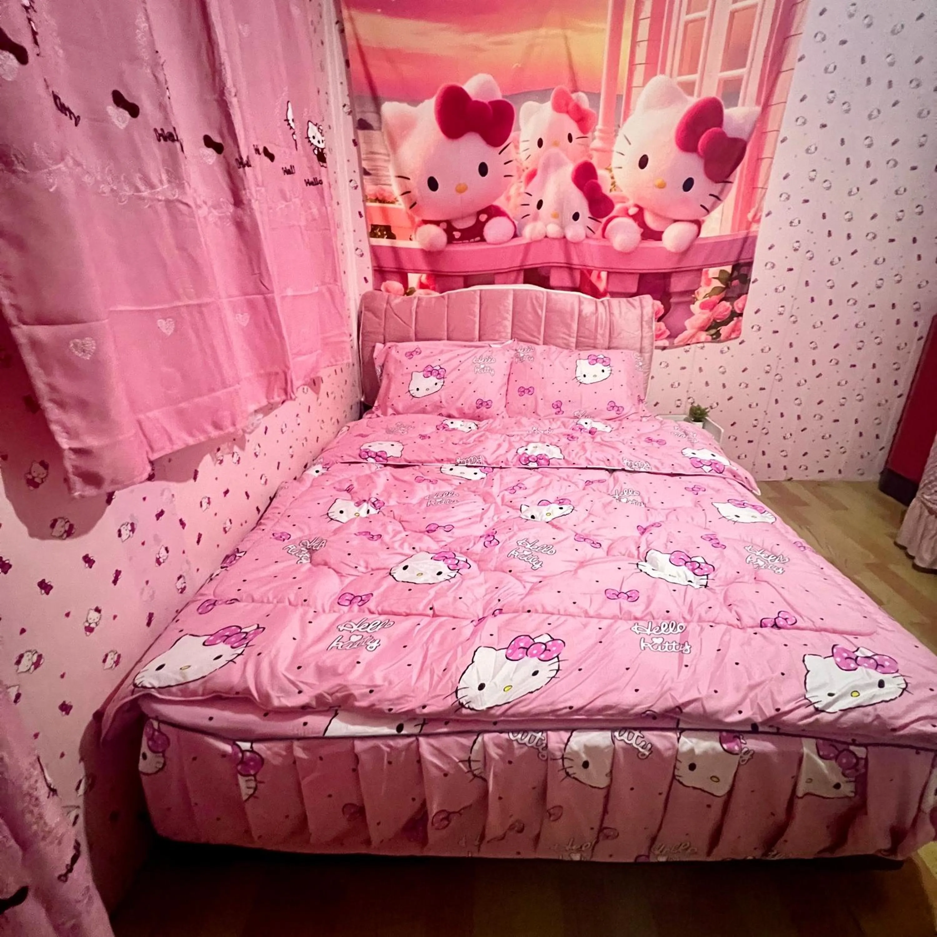 Bed in Lee Red House