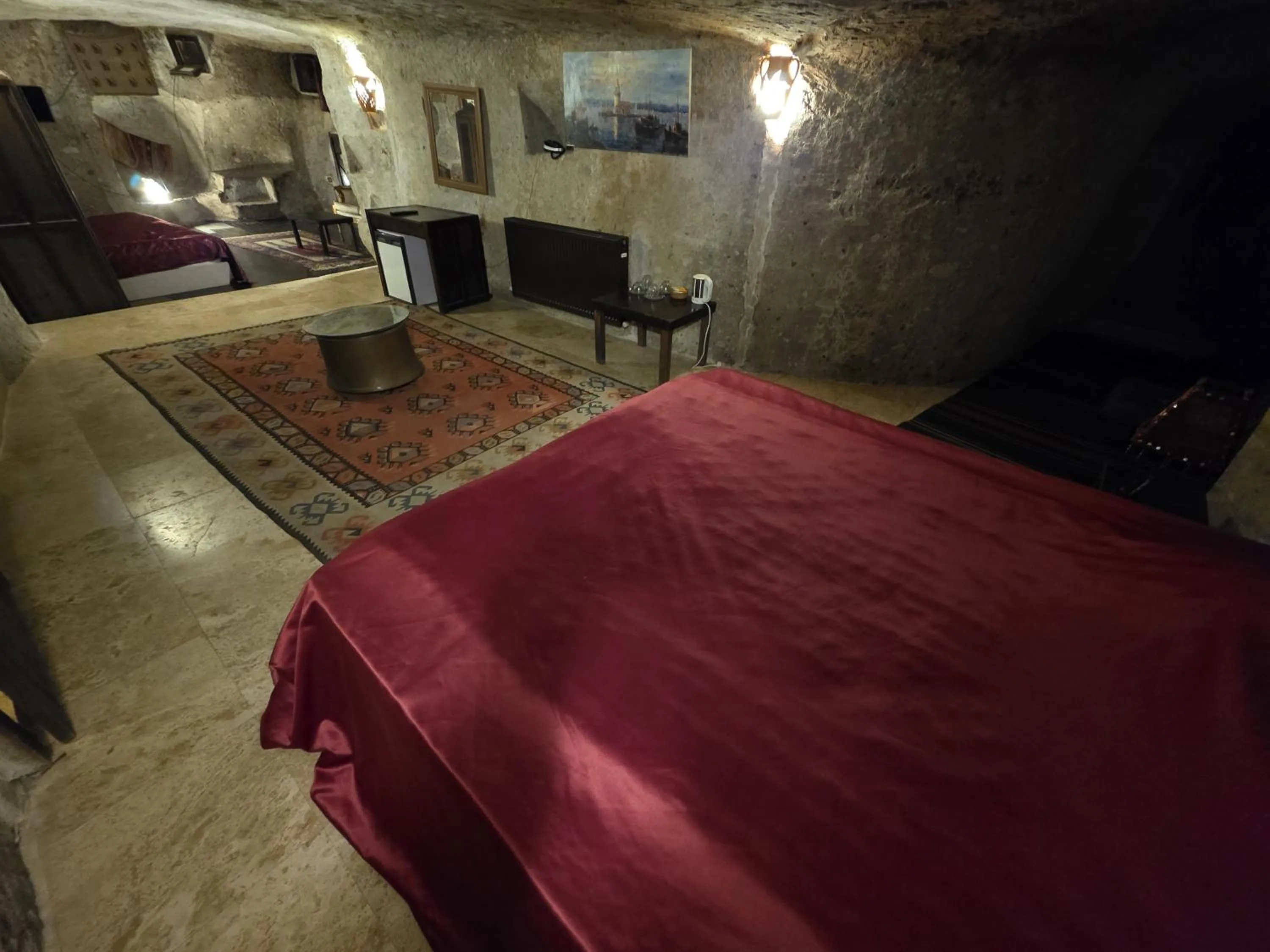 Photo of the whole room, Bed in Kapadokya Ihlara Konaklari & Caves