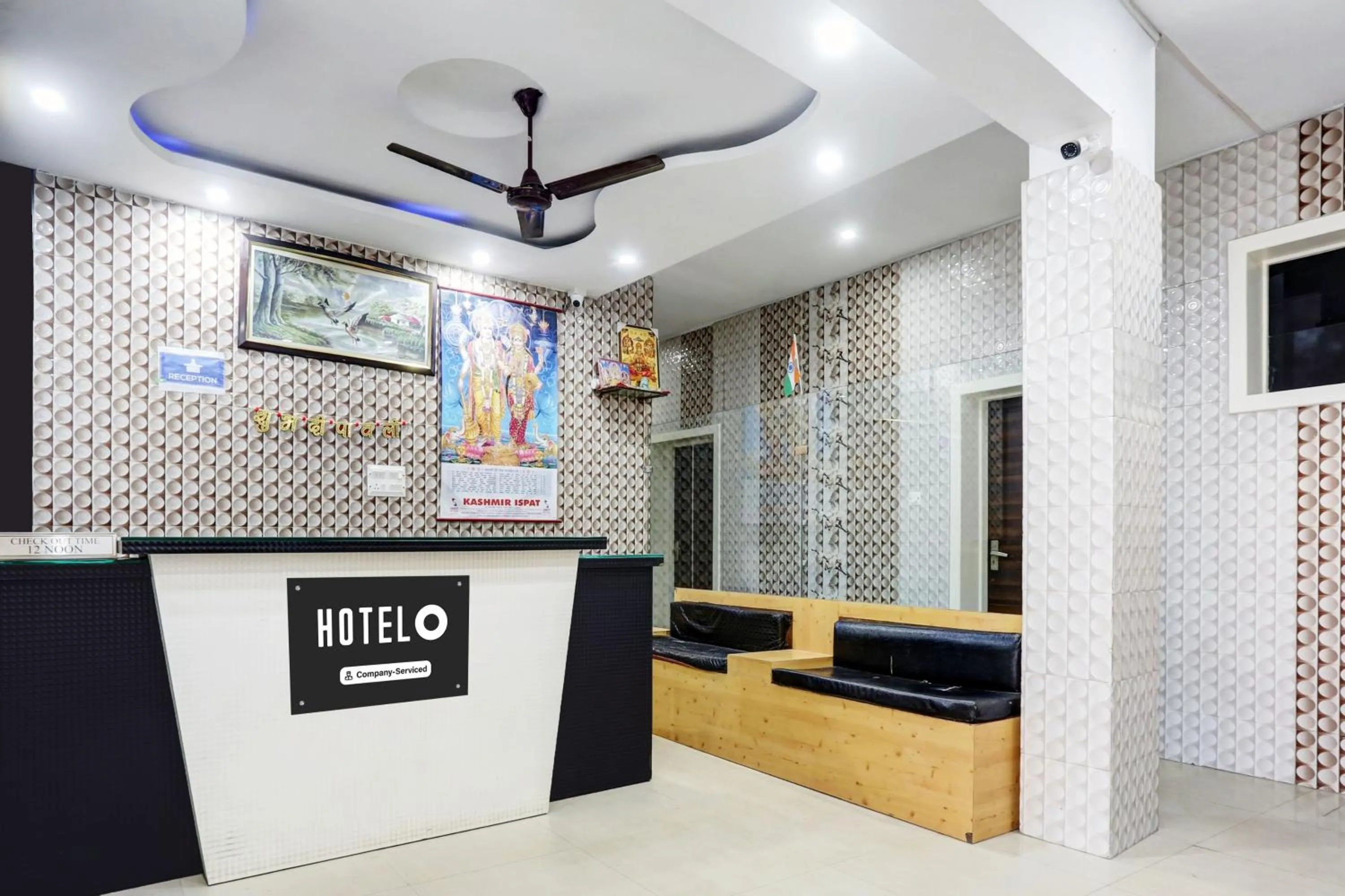 Lobby or reception in Hotel O Jammu Near Ragunath Bazaar Formerly GoodWill