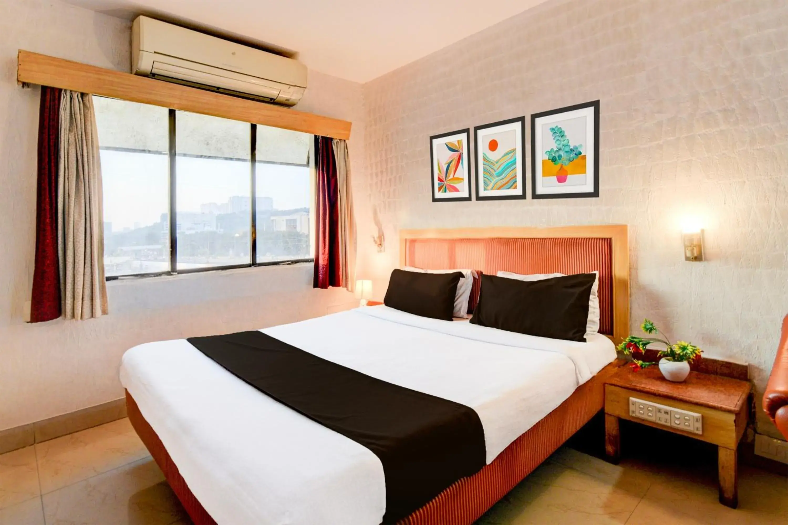 Townhouse Oak Rai Durg Townhouse Oak Rai Durg