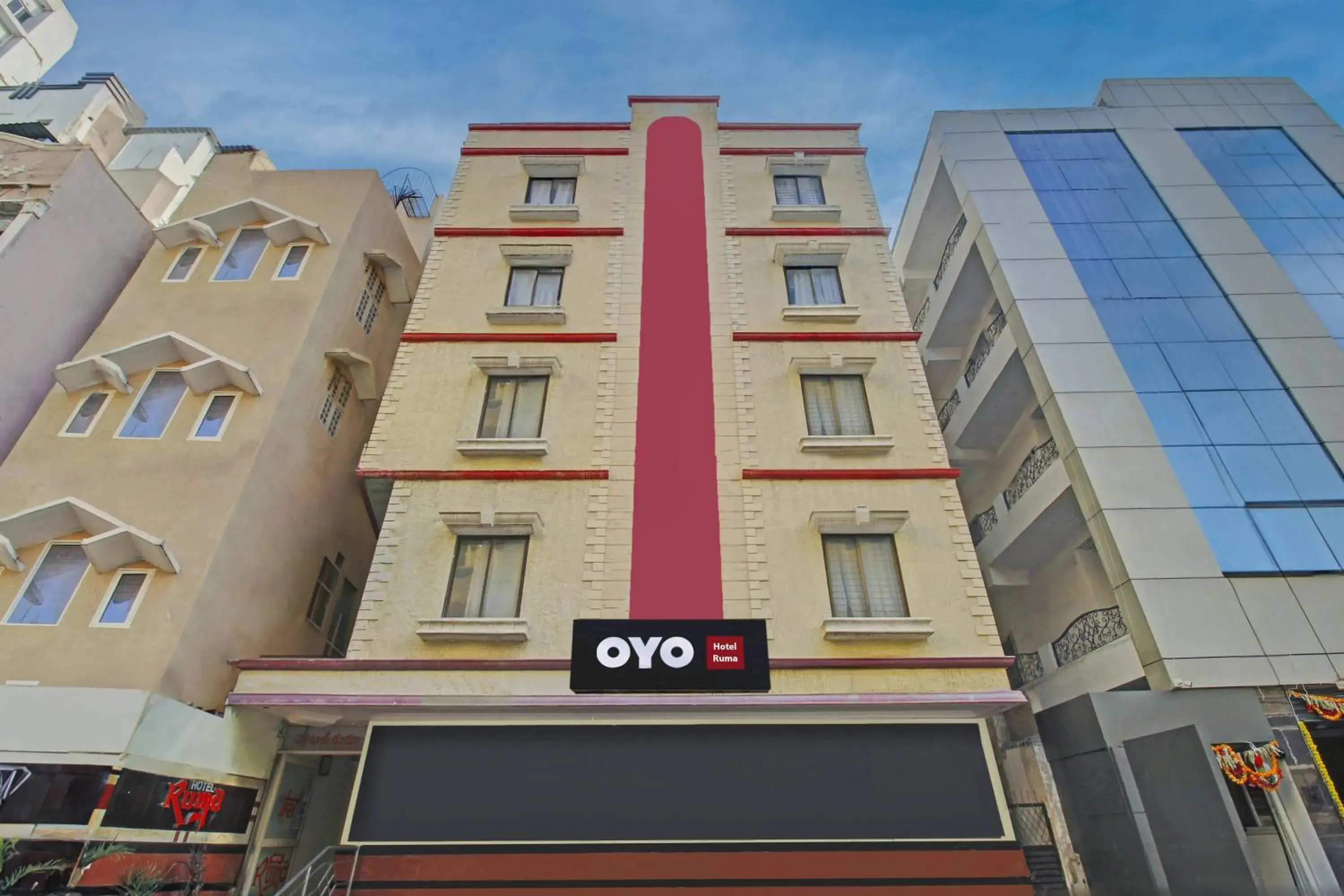Facade/entrance in Hotel O Ruma Near Nampally Railway Station Facade/entrance in Hotel O Ruma Near Nampally Railway Station