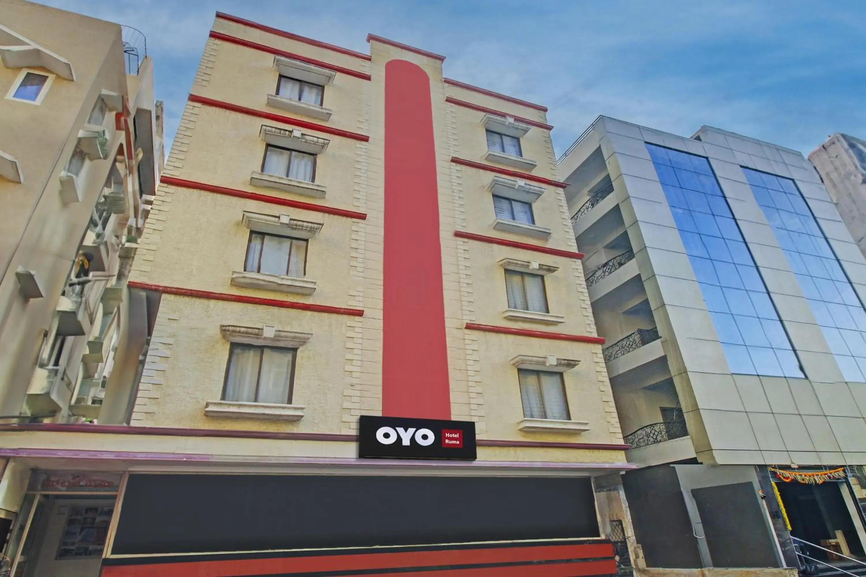 Facade/entrance in Hotel O Ruma Near Nampally Railway Station Facade/entrance in Hotel O Ruma Near Nampally Railway Station