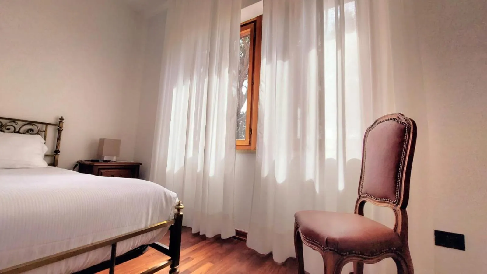 Bed in Villa Rilke Duino