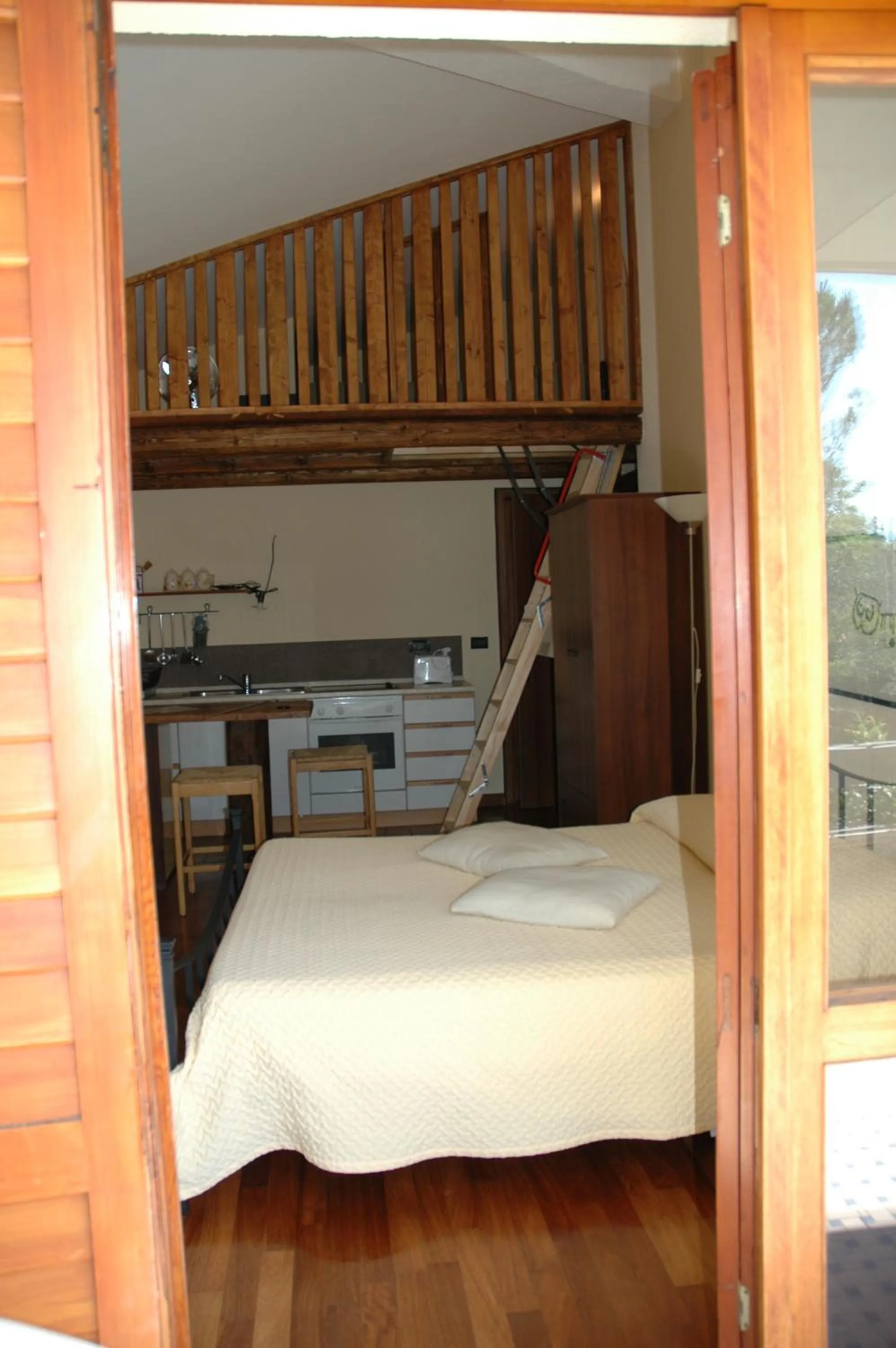 Photo of the whole room, Bed in Villa Rilke Duino