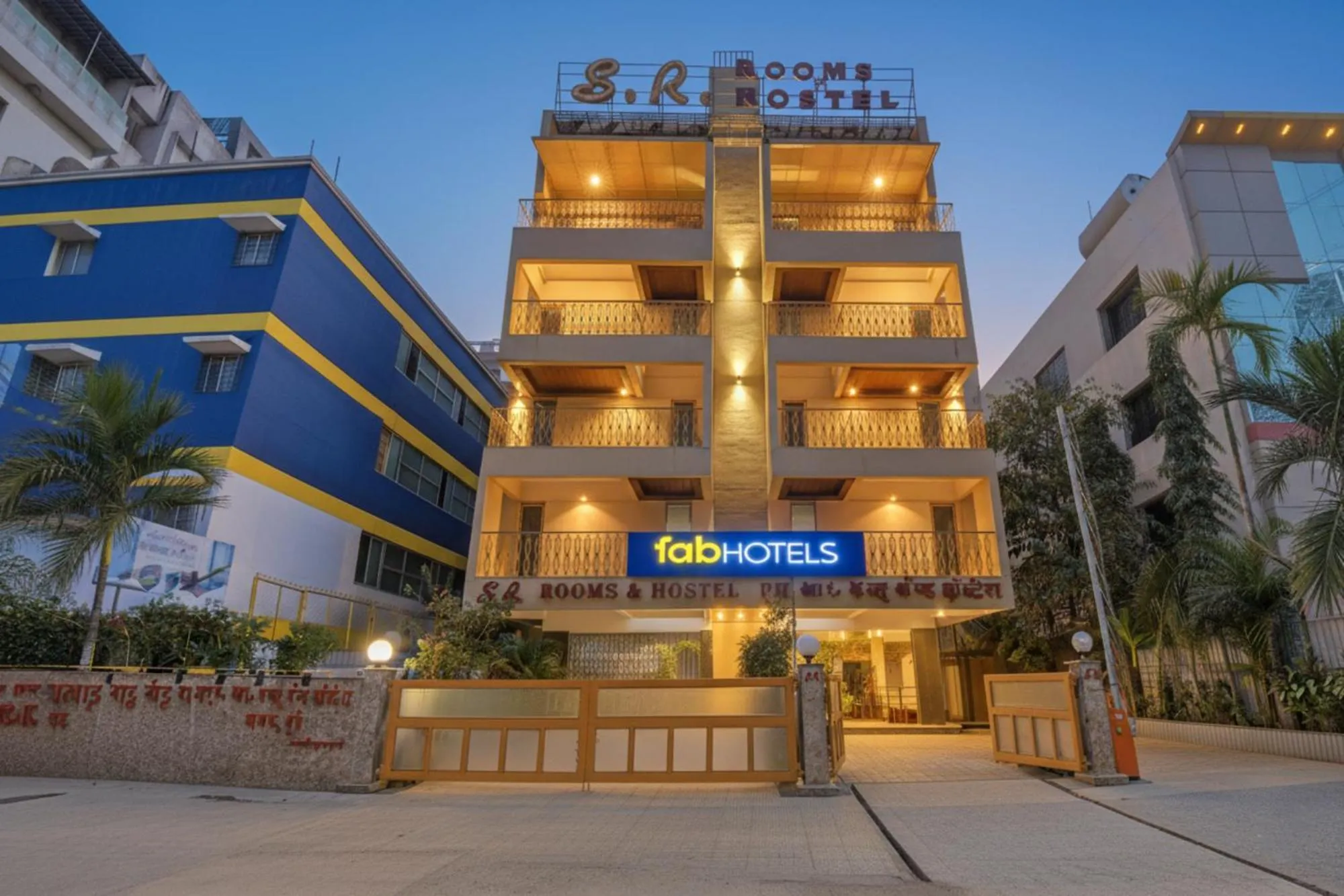 Property building in FabHotel SR Wakad - Nr Mall of Millenium