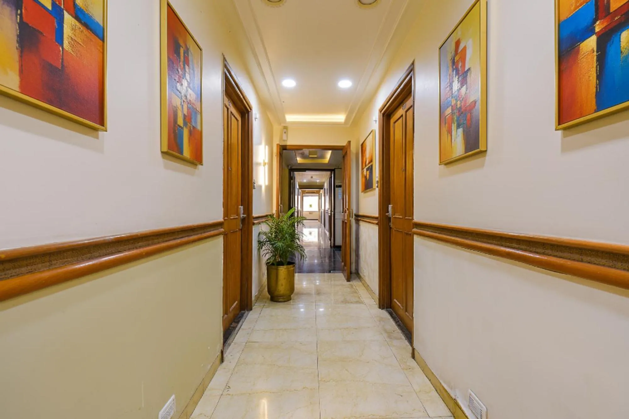 Lobby or reception in FabHotel SR Wakad - Nr Mall of Millenium