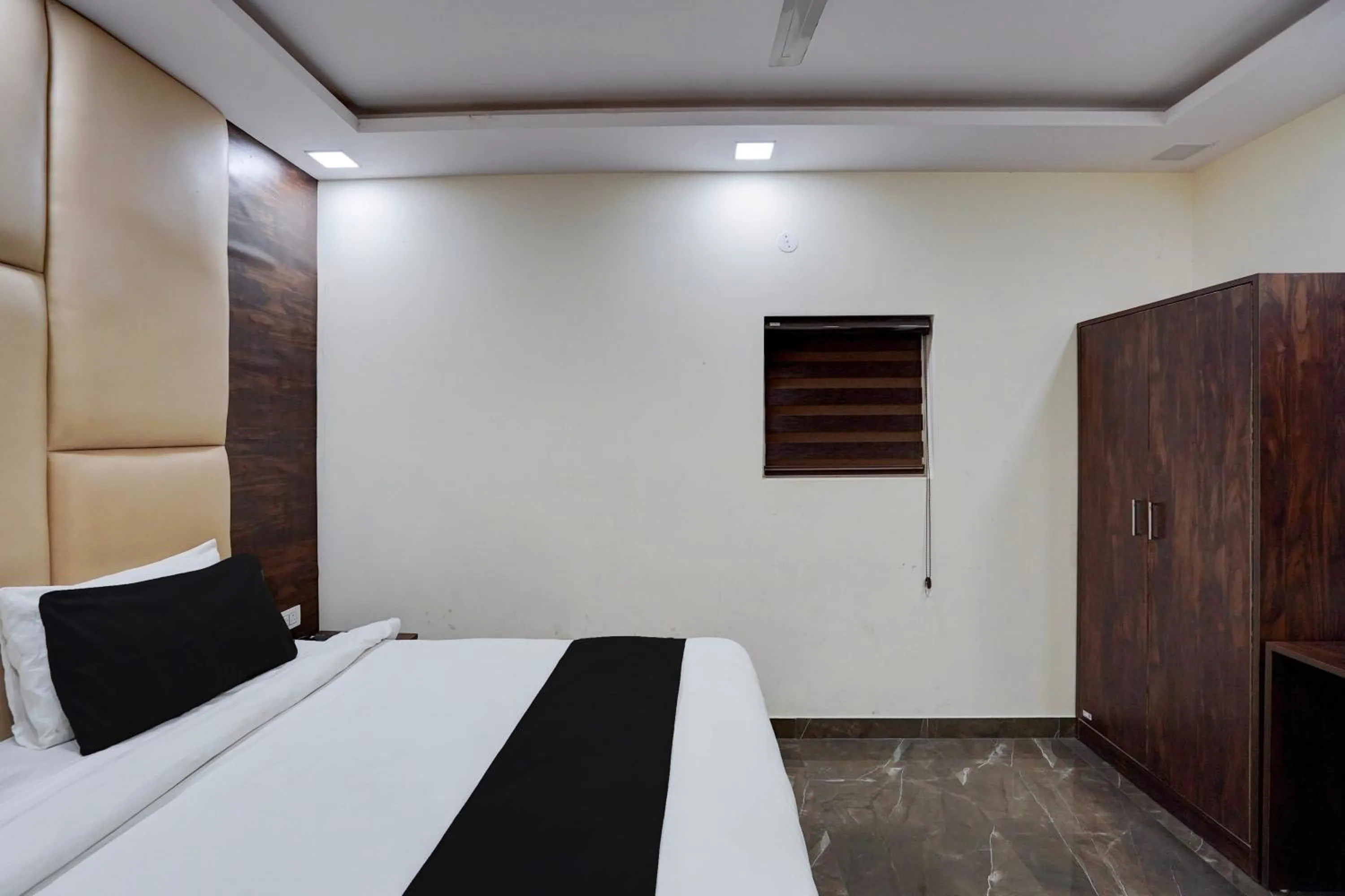 Facade/entrance, Bed in Townhouse DSR Classic