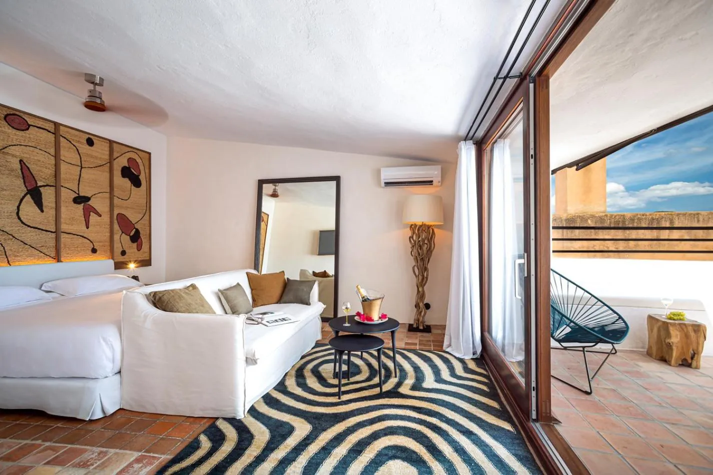 Balcony/Terrace, Bed in Hotel La Torre del Canonigo - Small Luxury Hotels
