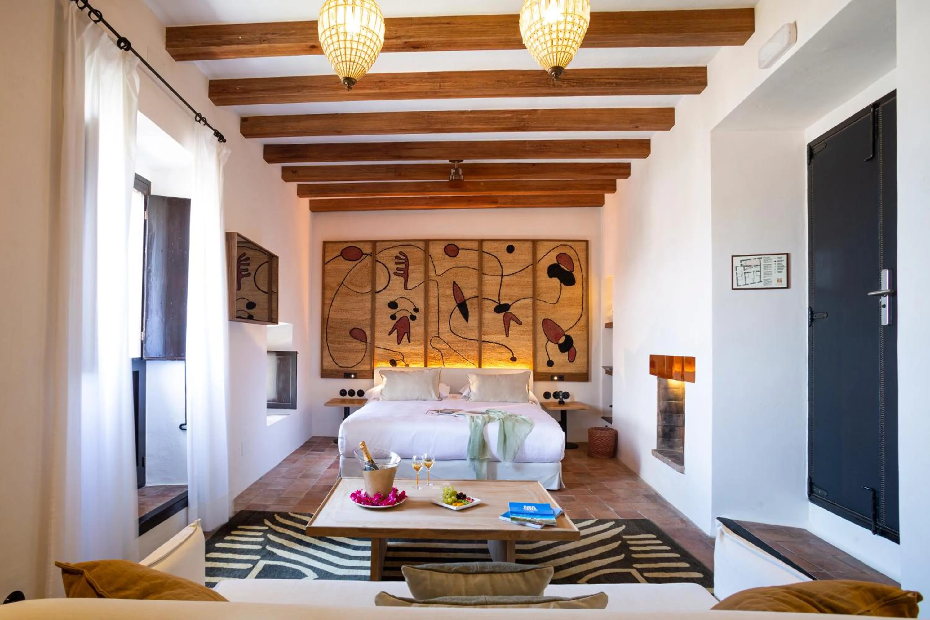 Photo of the whole room, Bed in Hotel La Torre del Canonigo - Small Luxury Hotels