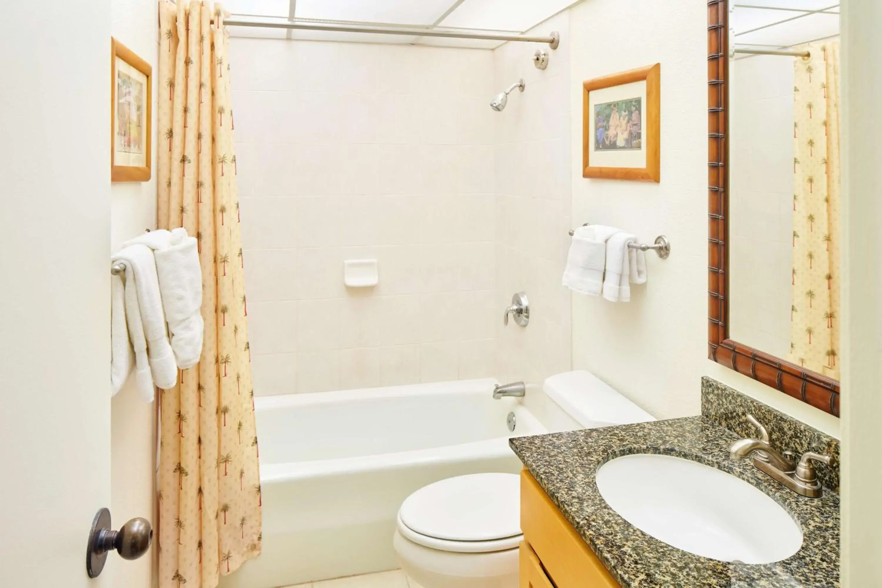 Standard Room in Aston Kaanapali Shores Standard Room in Aston Kaanapali Shores