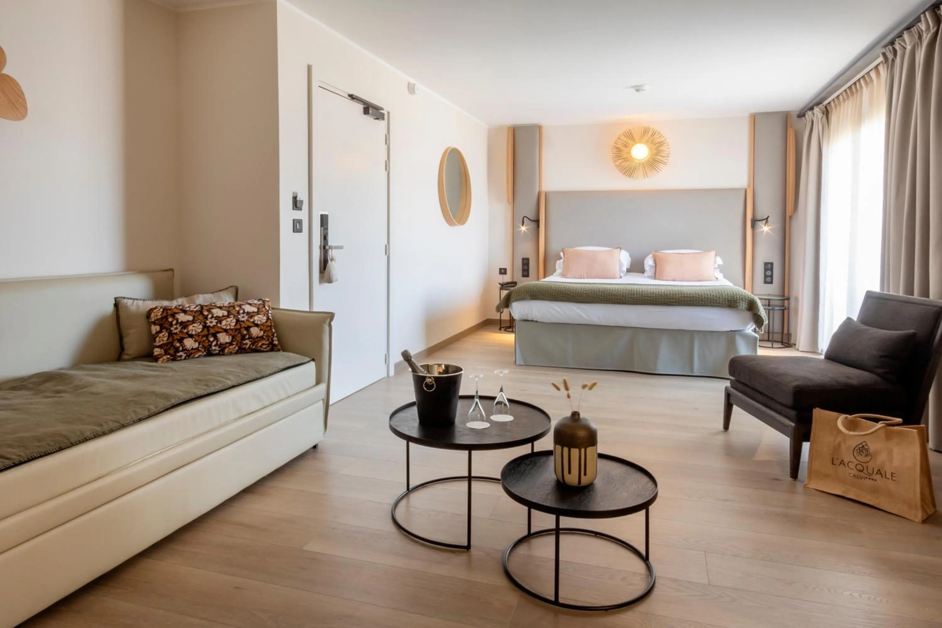 Photo of the whole room, Bed in Hotel L'Acquale