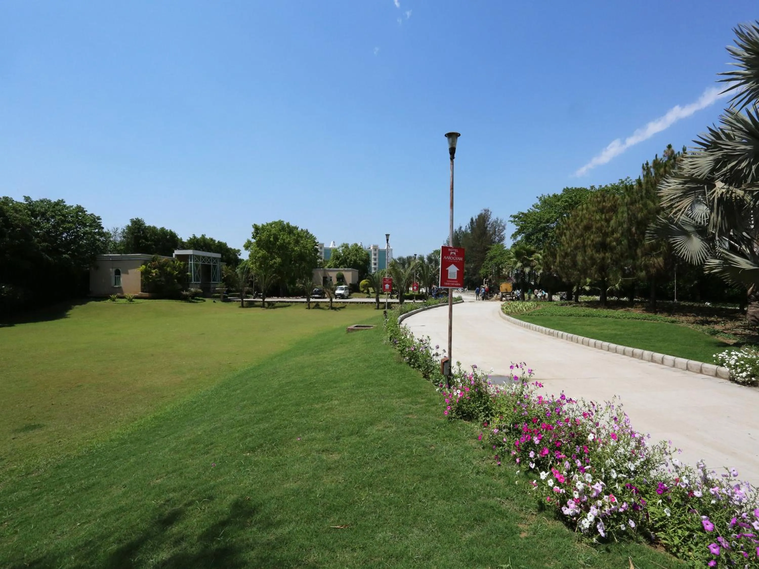 Garden in Four Leaf Service Suites, Haridwar