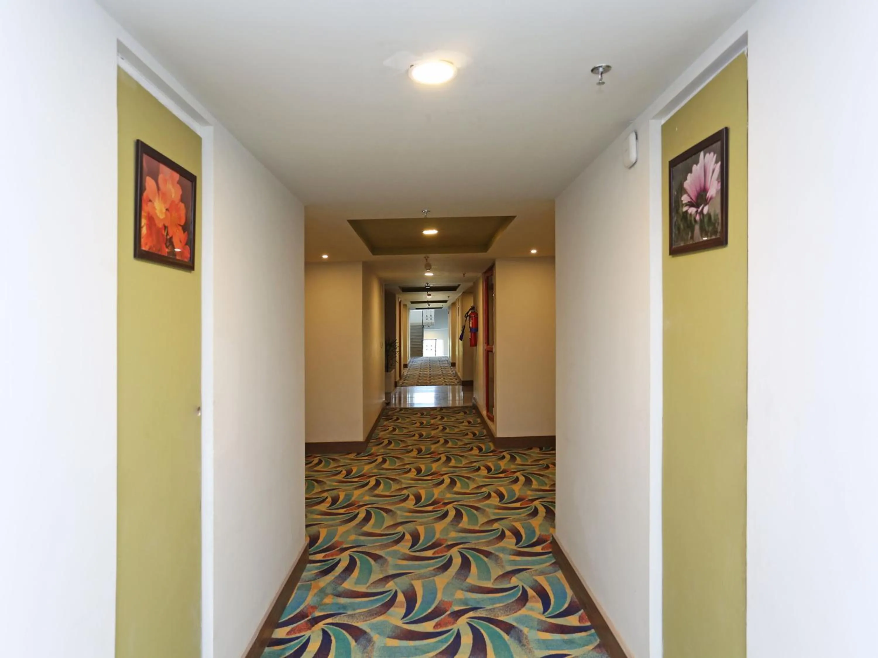 Property building in Four Leaf Service Suites, Haridwar