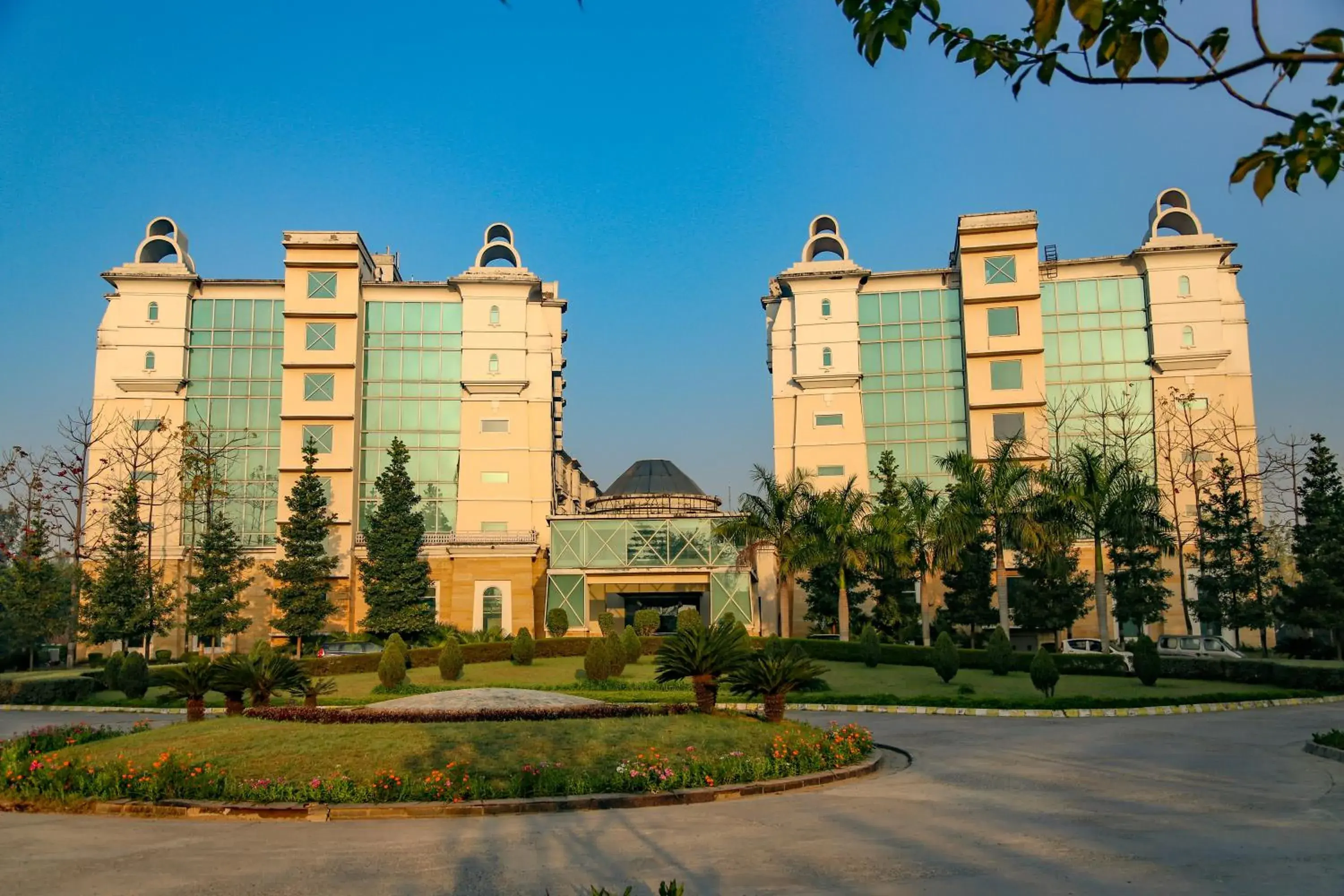 Property building in Four Leaf Service Suites, Haridwar Property building in Four Leaf Service Suites, Haridwar