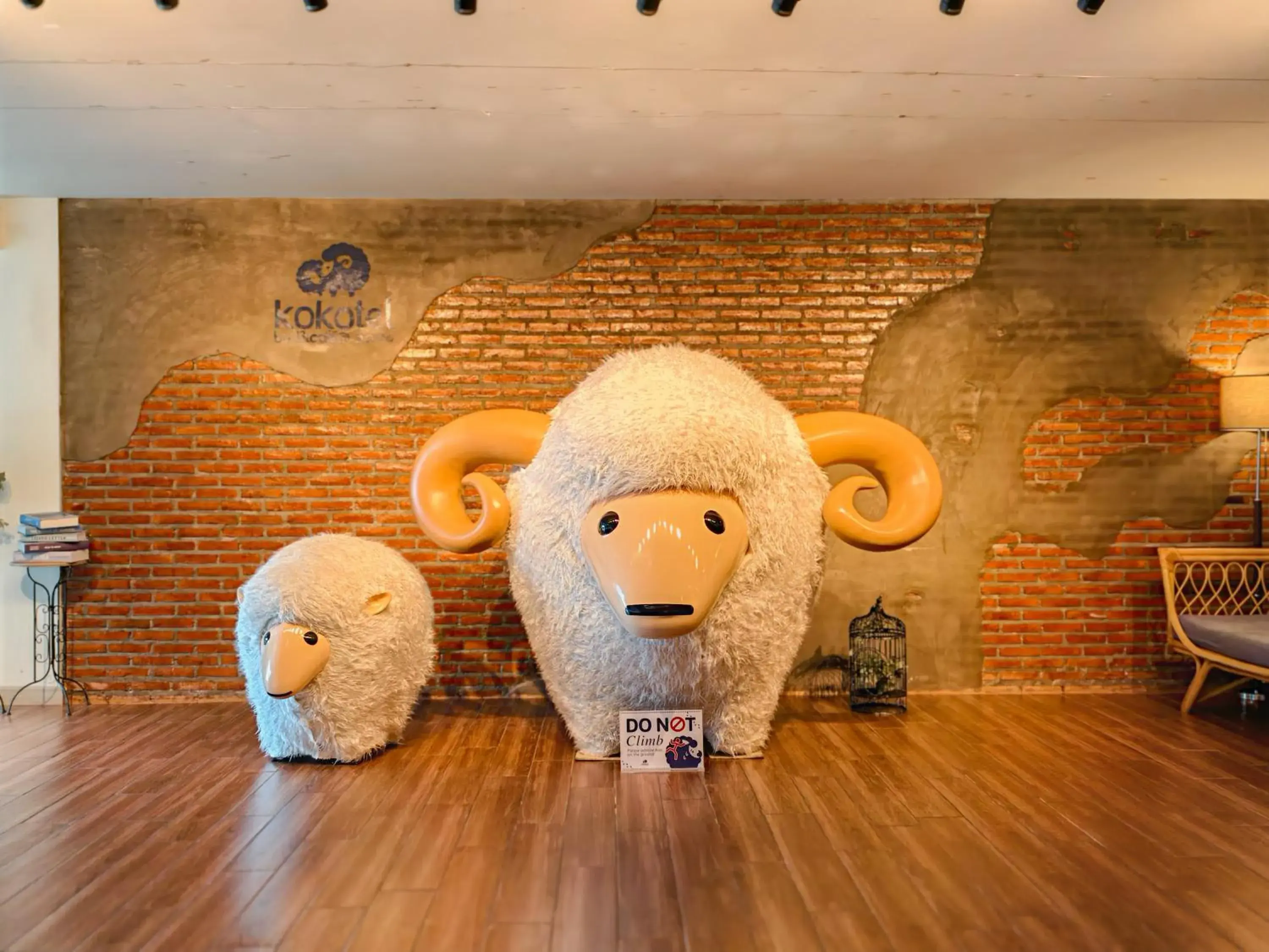 Lobby or reception in Kokotel Chiang Mai Nimman Lobby or reception in Kokotel Chiang Mai Nimman