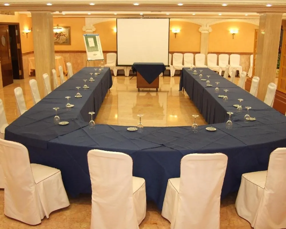 Business facilities in Casa Quiquet