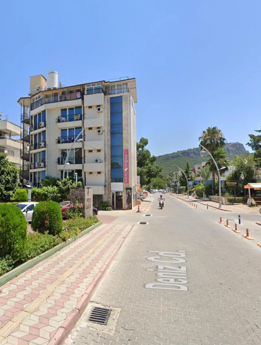 Romeo Beach Hotel