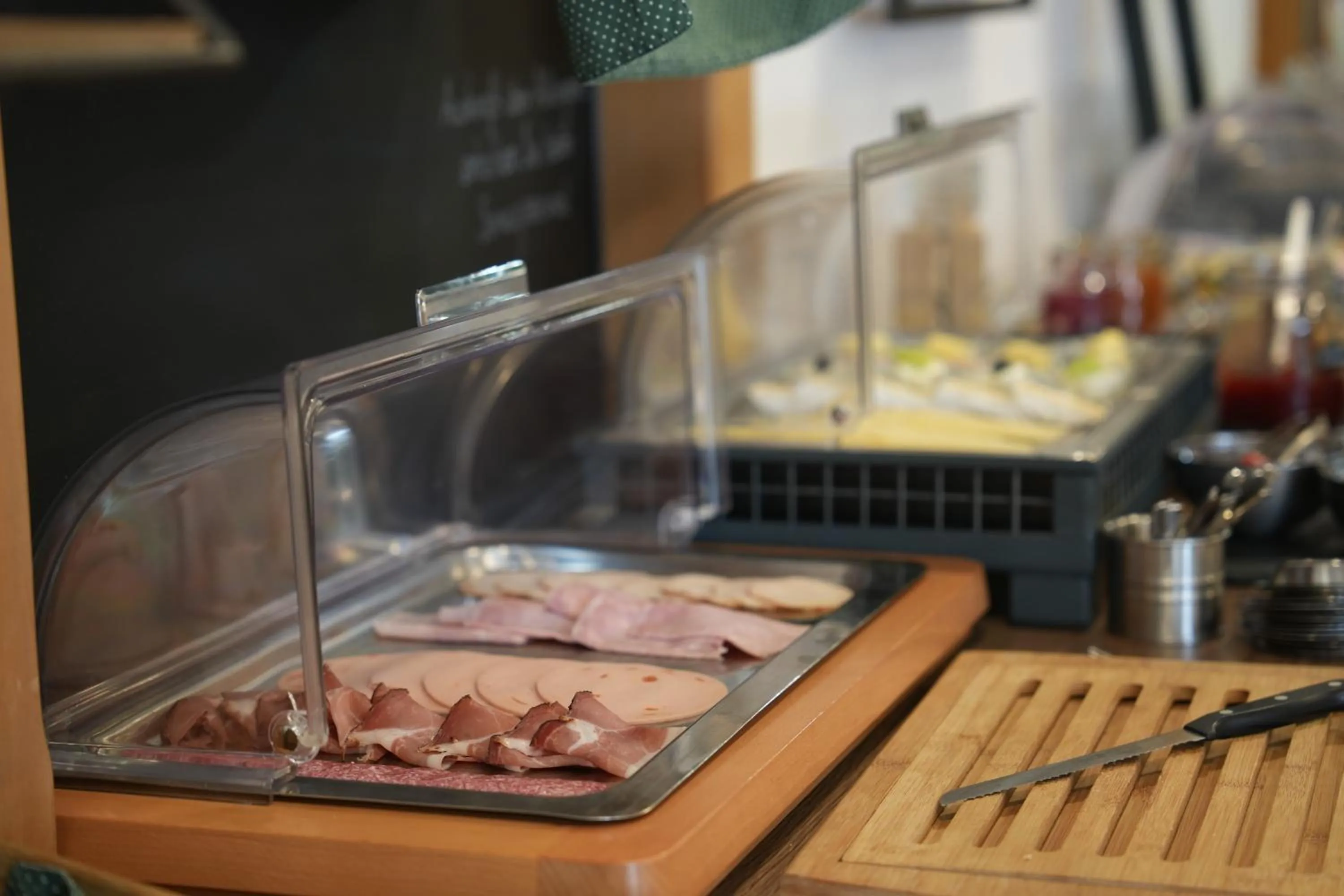 Buffet breakfast in Landhotel Ölmühle