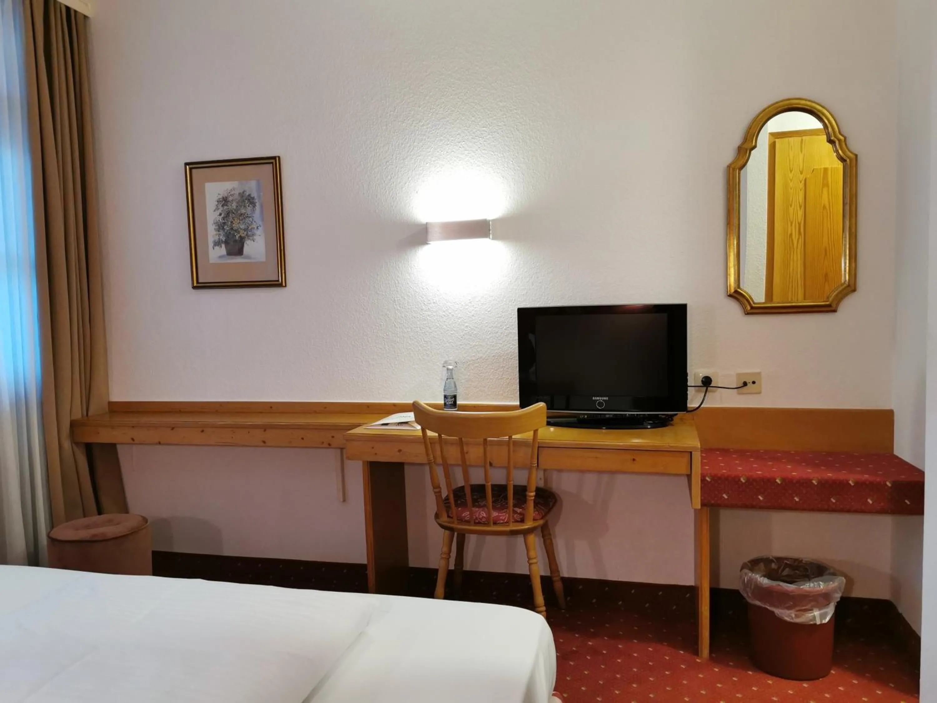 Photo of the whole room, Bed in Landhotel Ölmühle