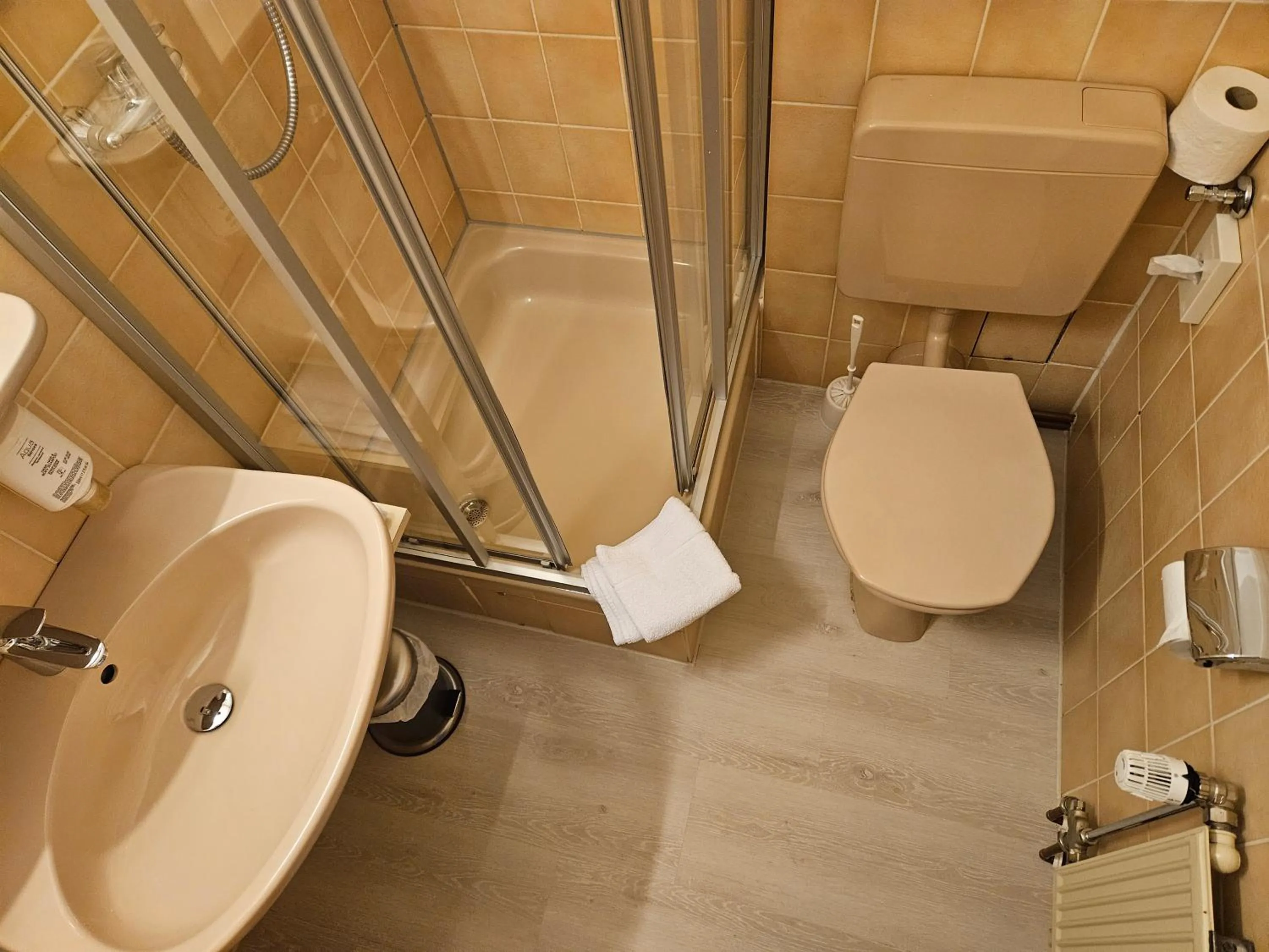 Bathroom in Landhotel Ölmühle