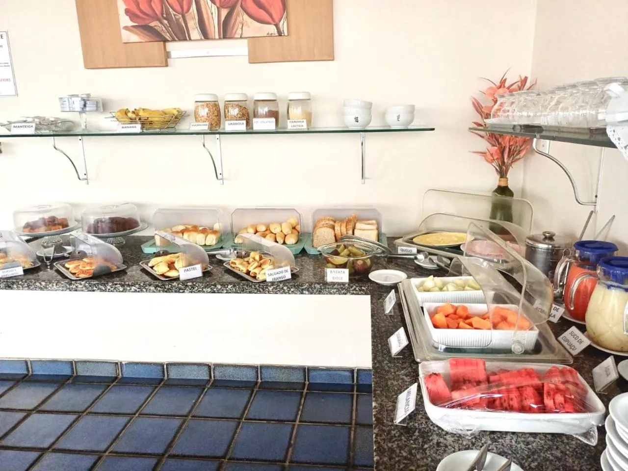 Breakfast in San Fernando Hotel