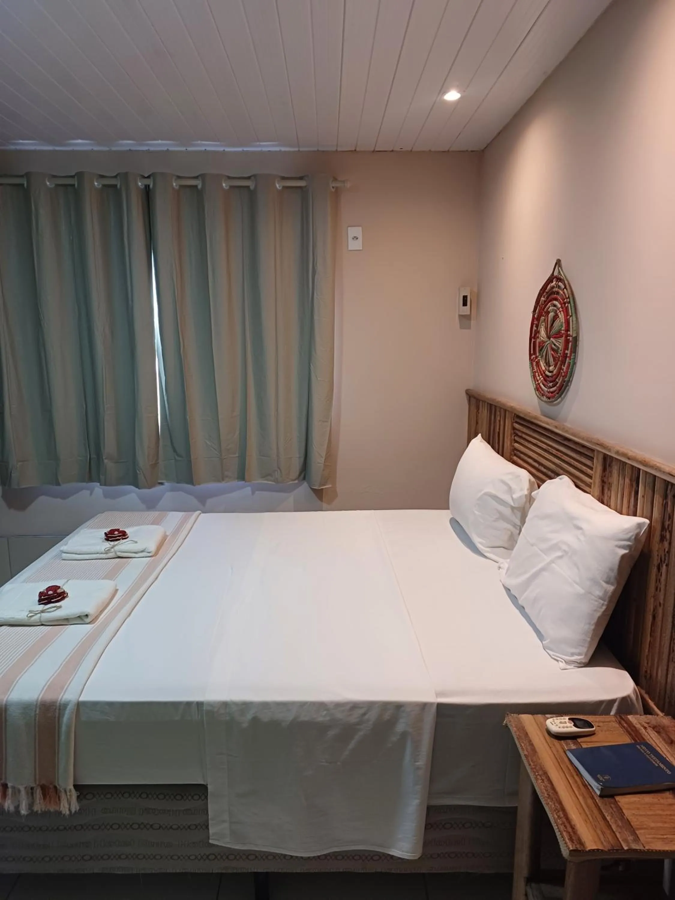 Photo of the whole room, Bed in Orla Nautica