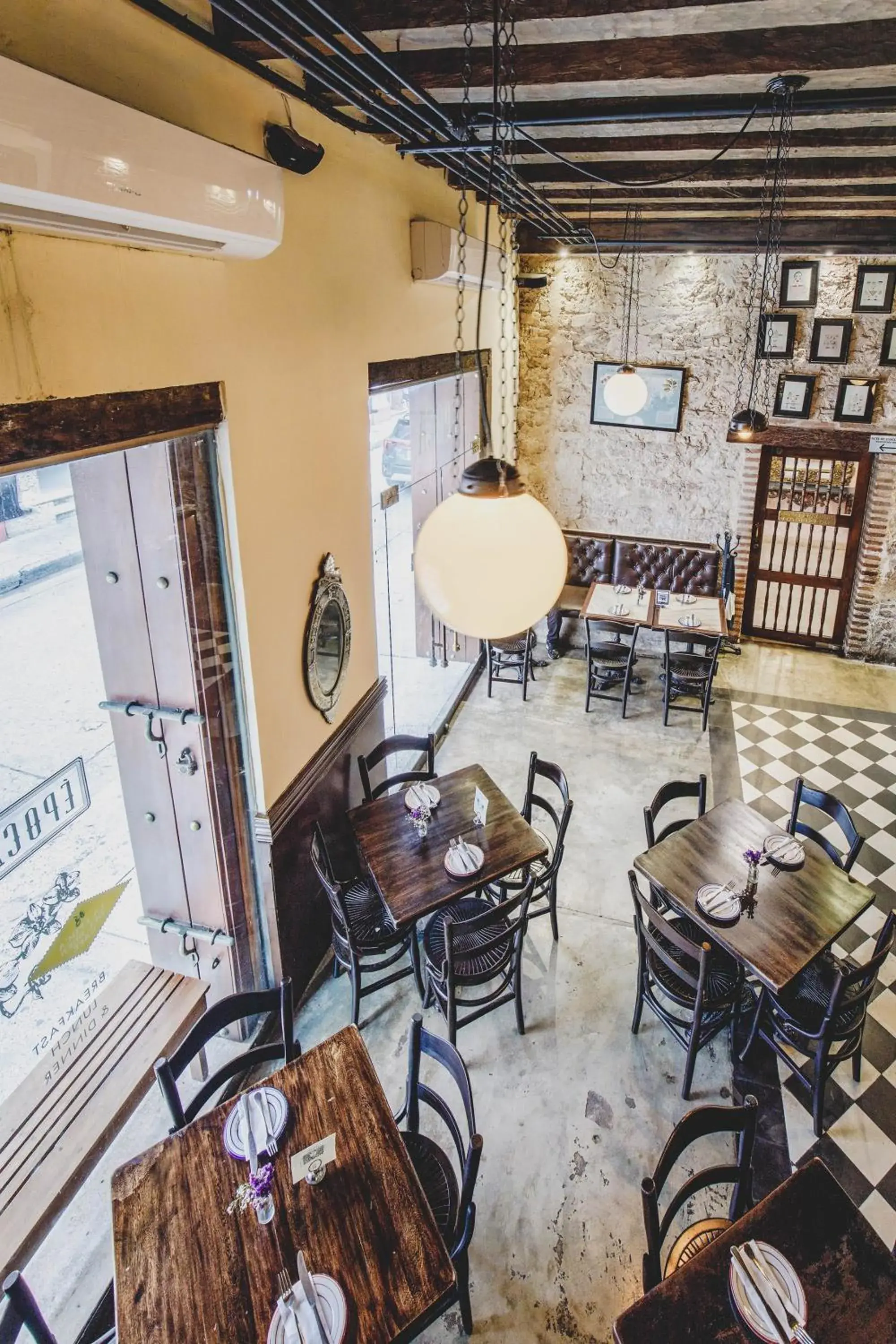 Restaurant/places to eat in Hotel Boutique Casa Del Arzobispado Restaurant/places to eat in Hotel Boutique Casa Del Arzobispado