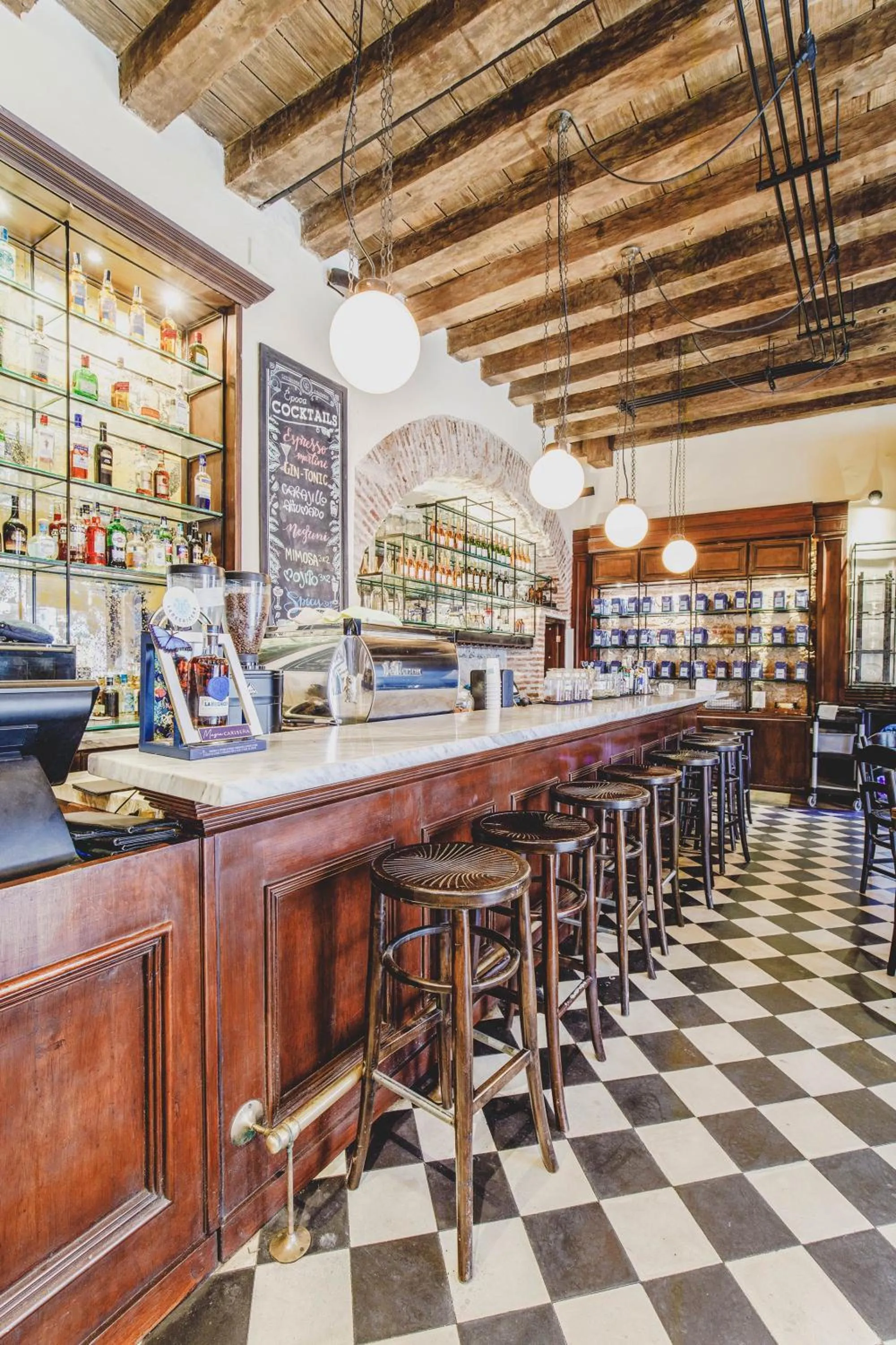 Restaurant/places to eat in Hotel Boutique Casa Del Arzobispado