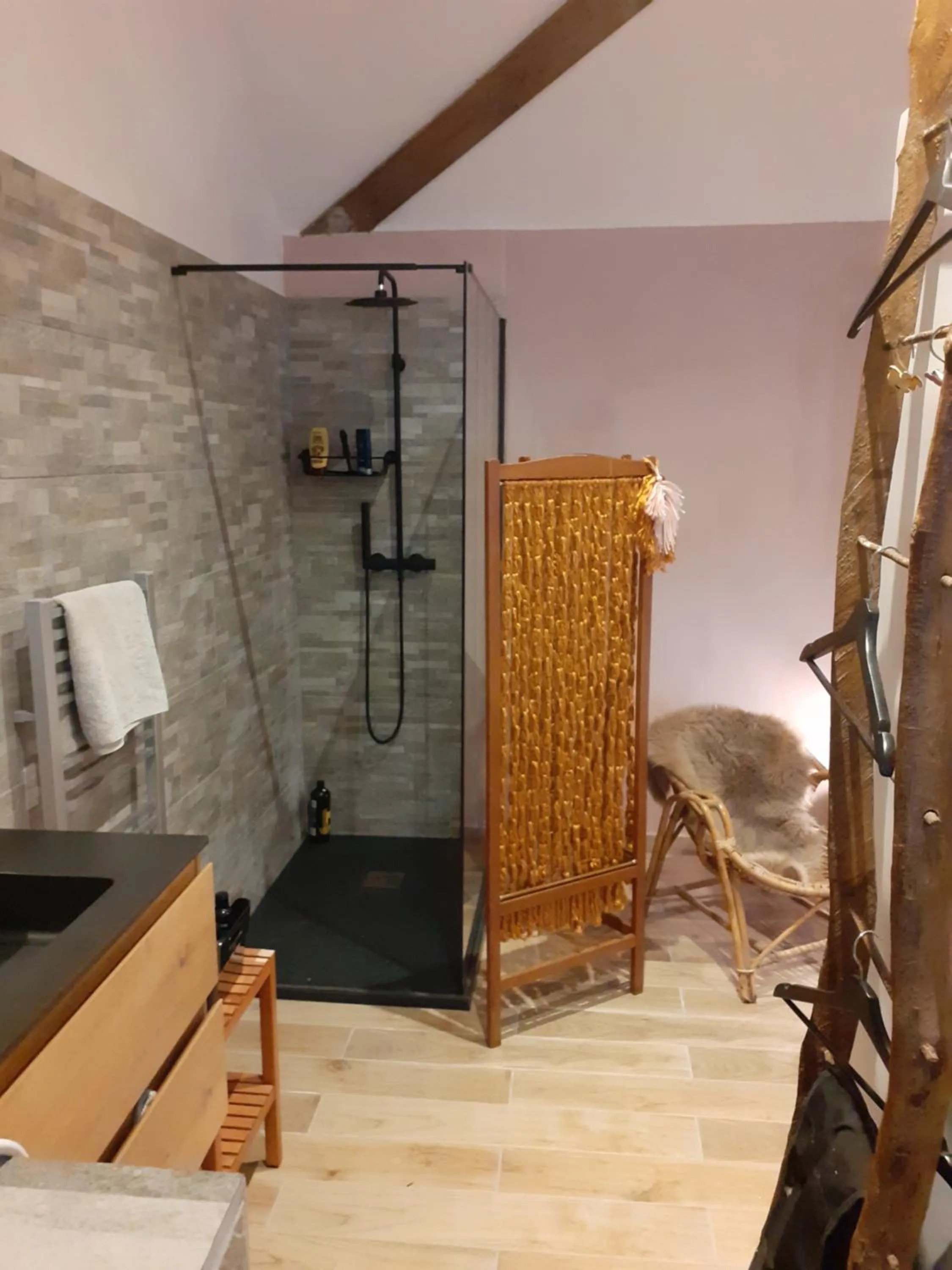 Shower in Le presbytère de Fressin