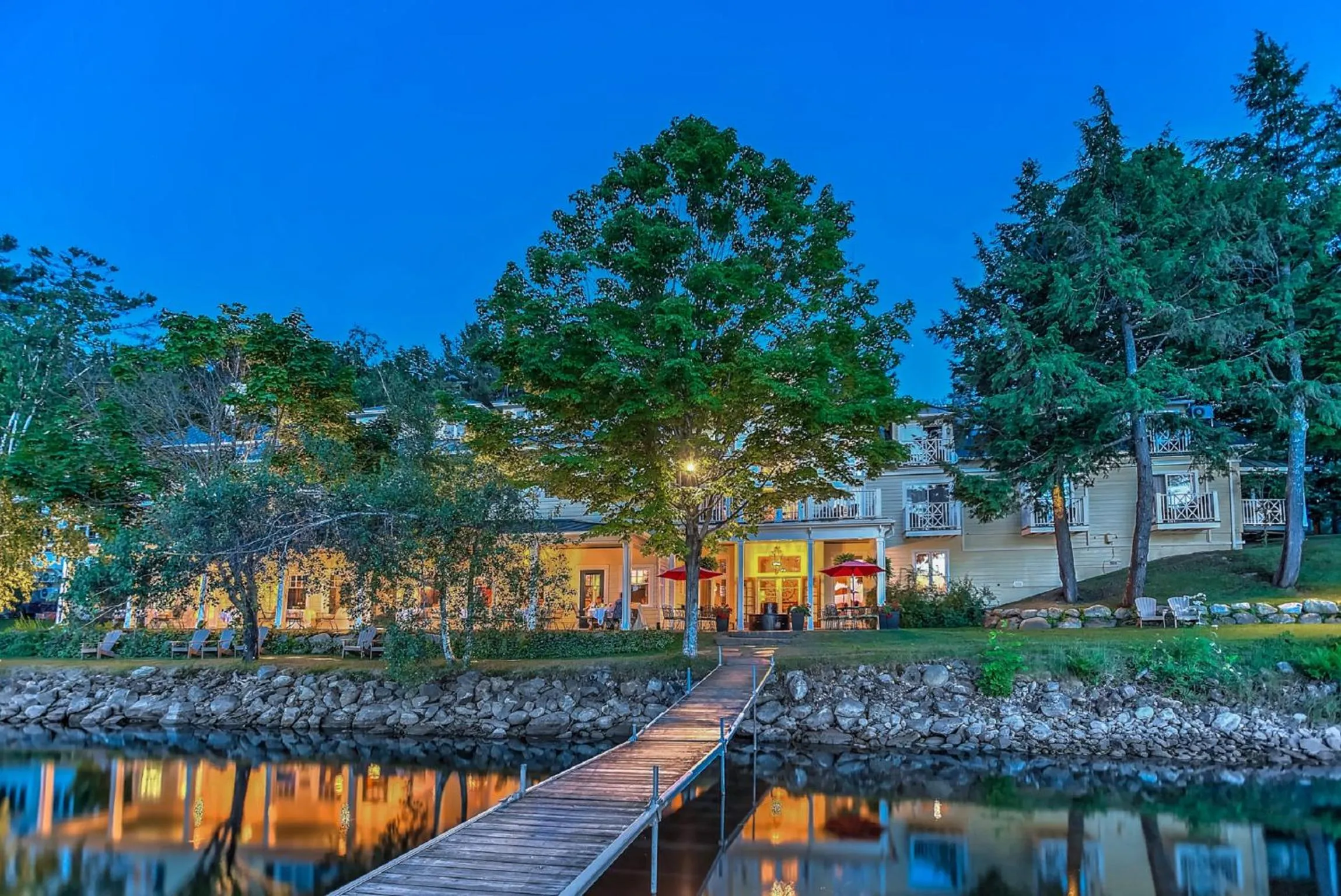 Property building in Ripplecove Hotel & Spa