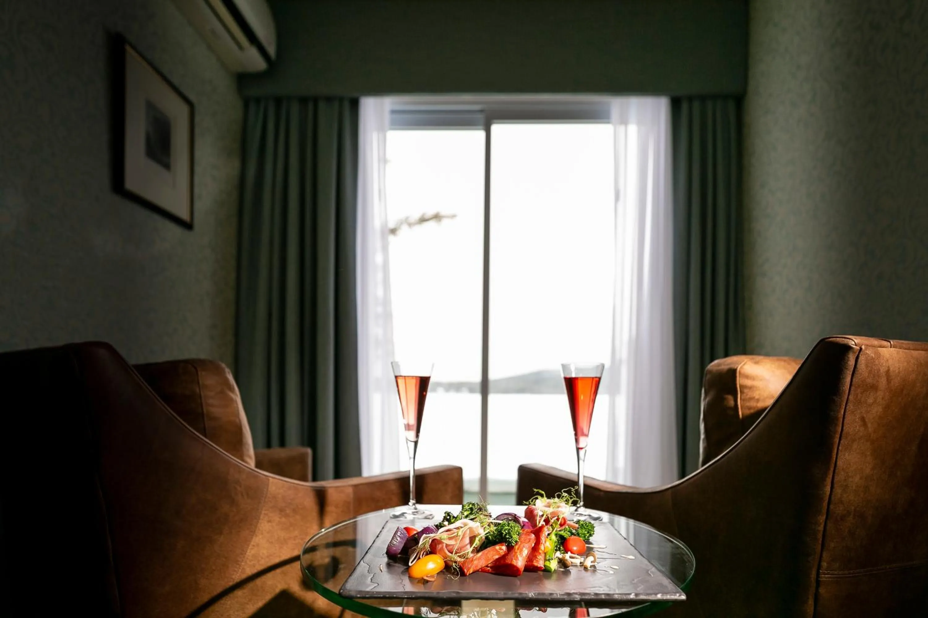 Restaurant/places to eat in Ripplecove Hotel & Spa