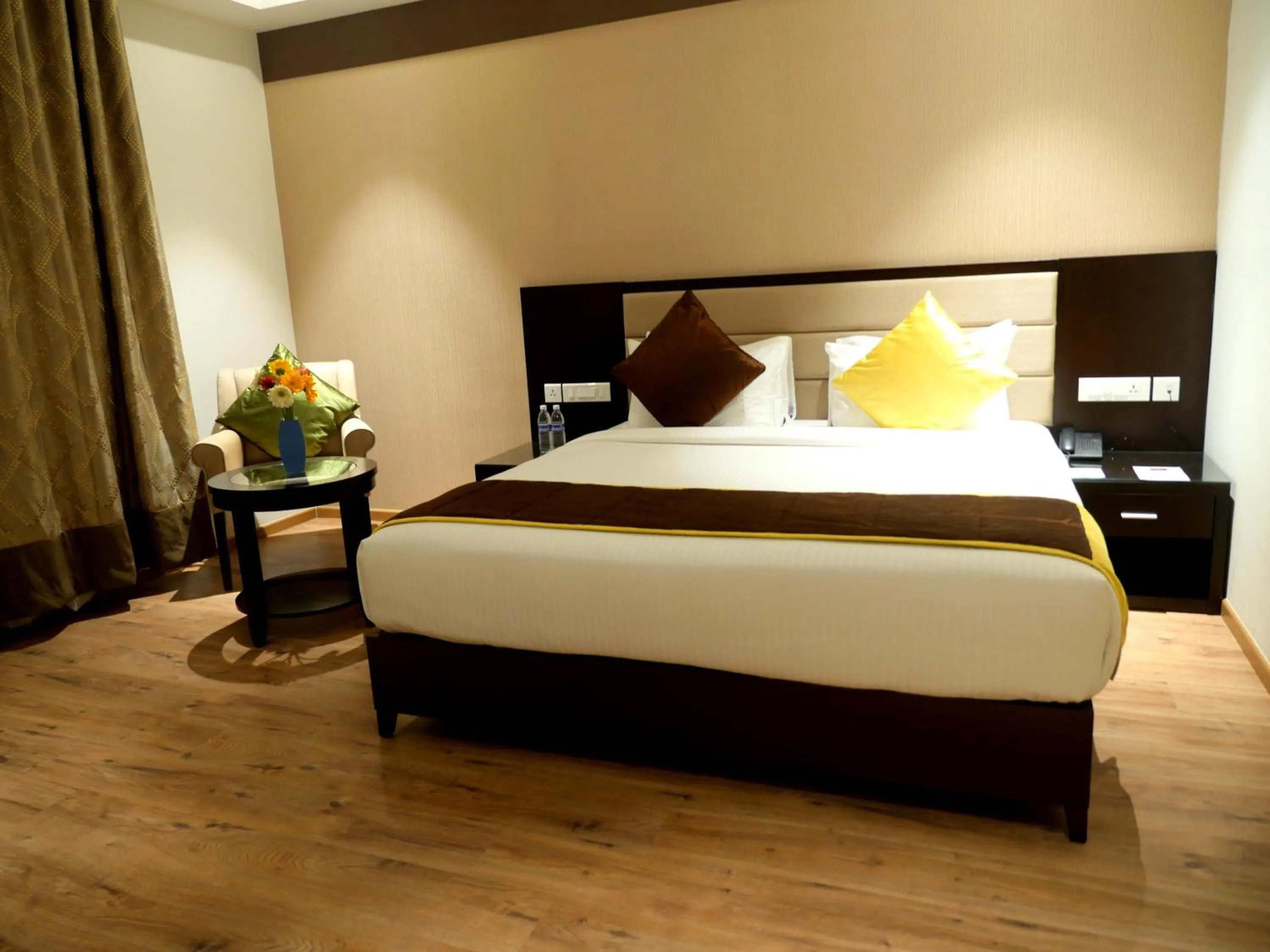 Bed in ASR Parklane, A Bergamont Hotel - Hosur