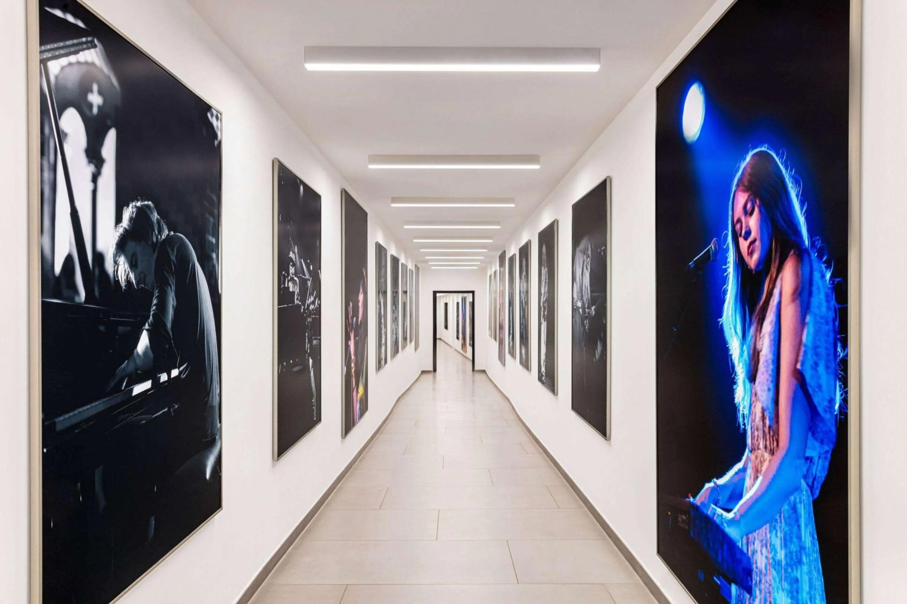 Other in Vienna House by Wyndham Ernst Leitz Wetzlar