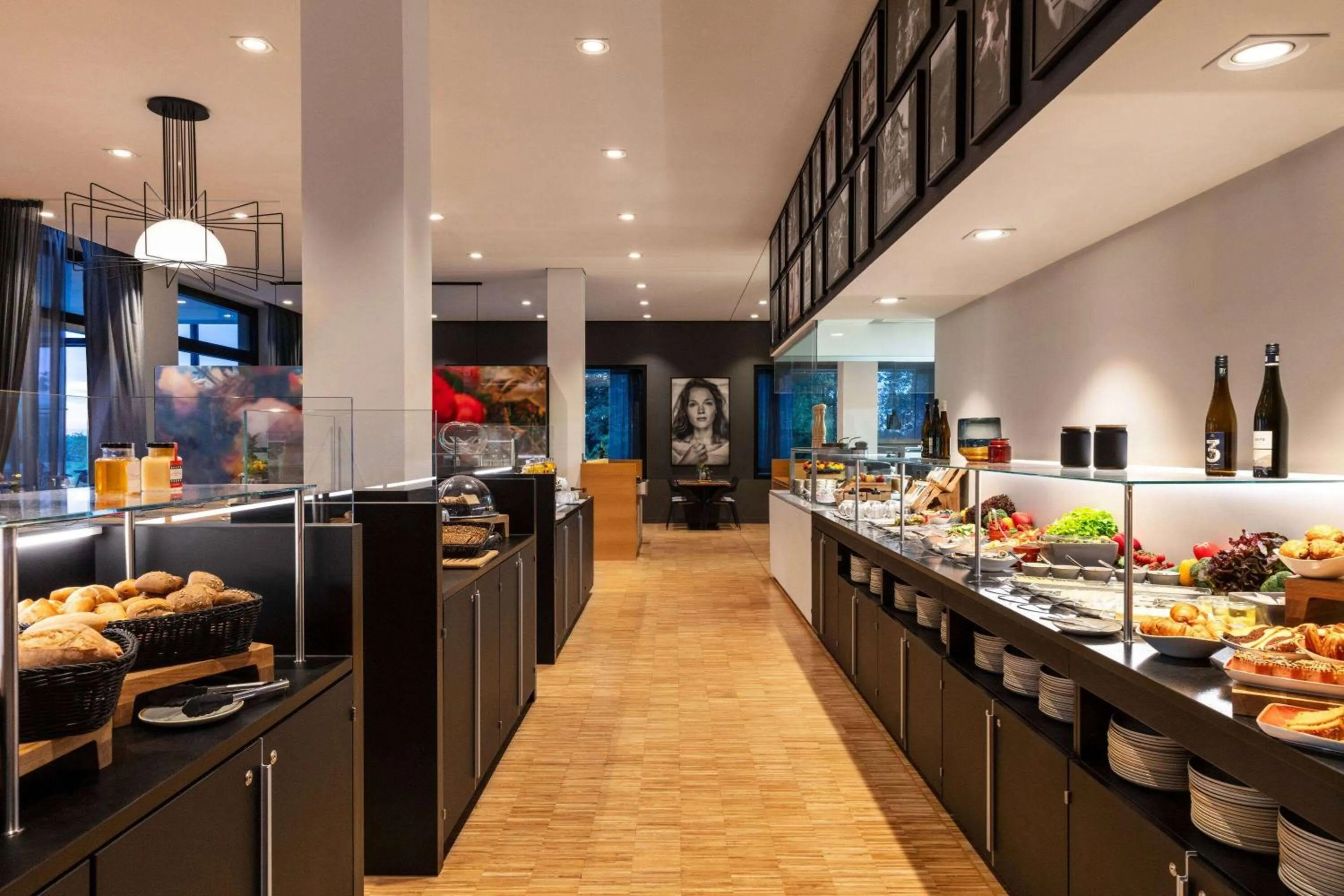 Restaurant/places to eat in Vienna House by Wyndham Ernst Leitz Wetzlar