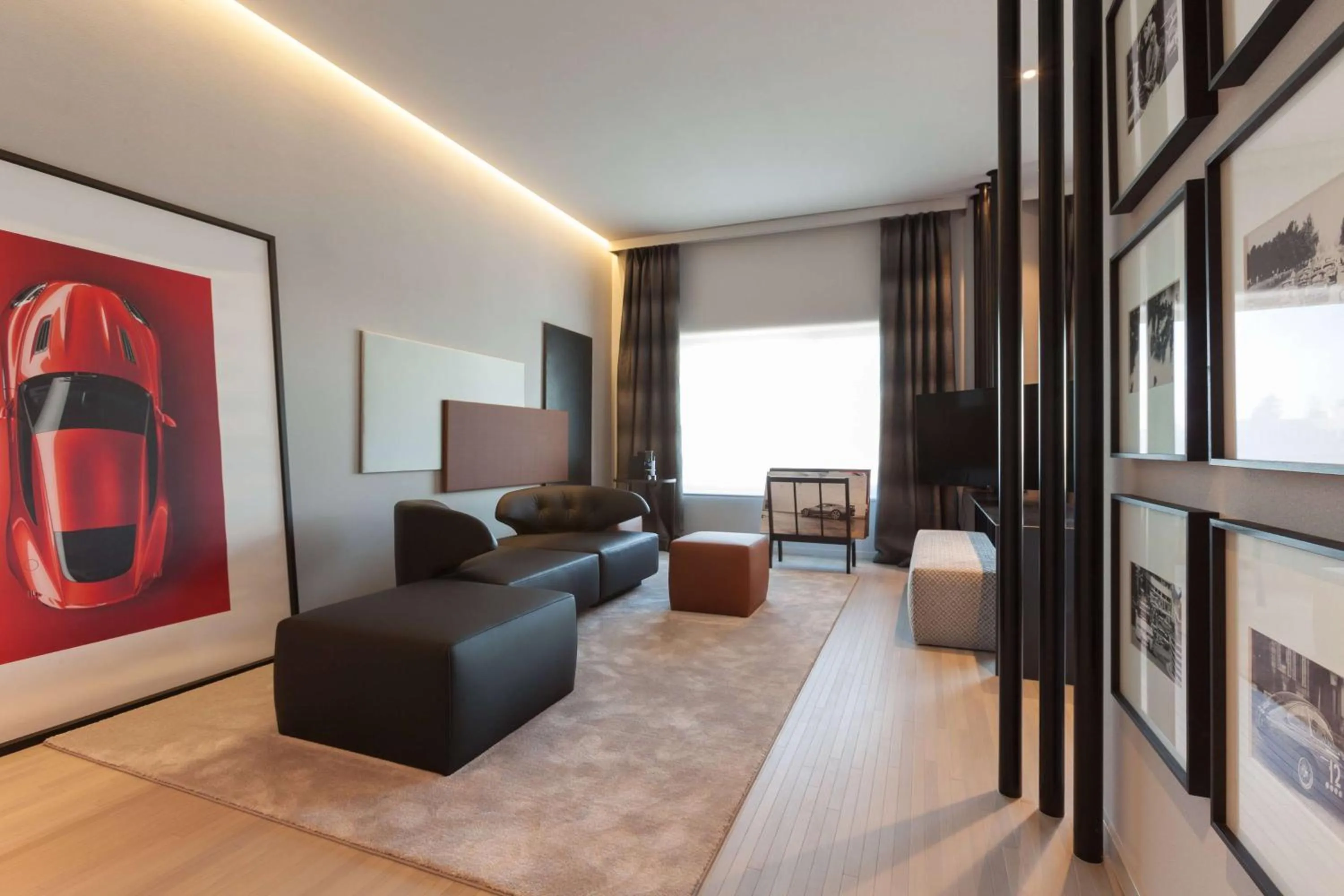 Photo of the whole room in Vienna House by Wyndham Ernst Leitz Wetzlar