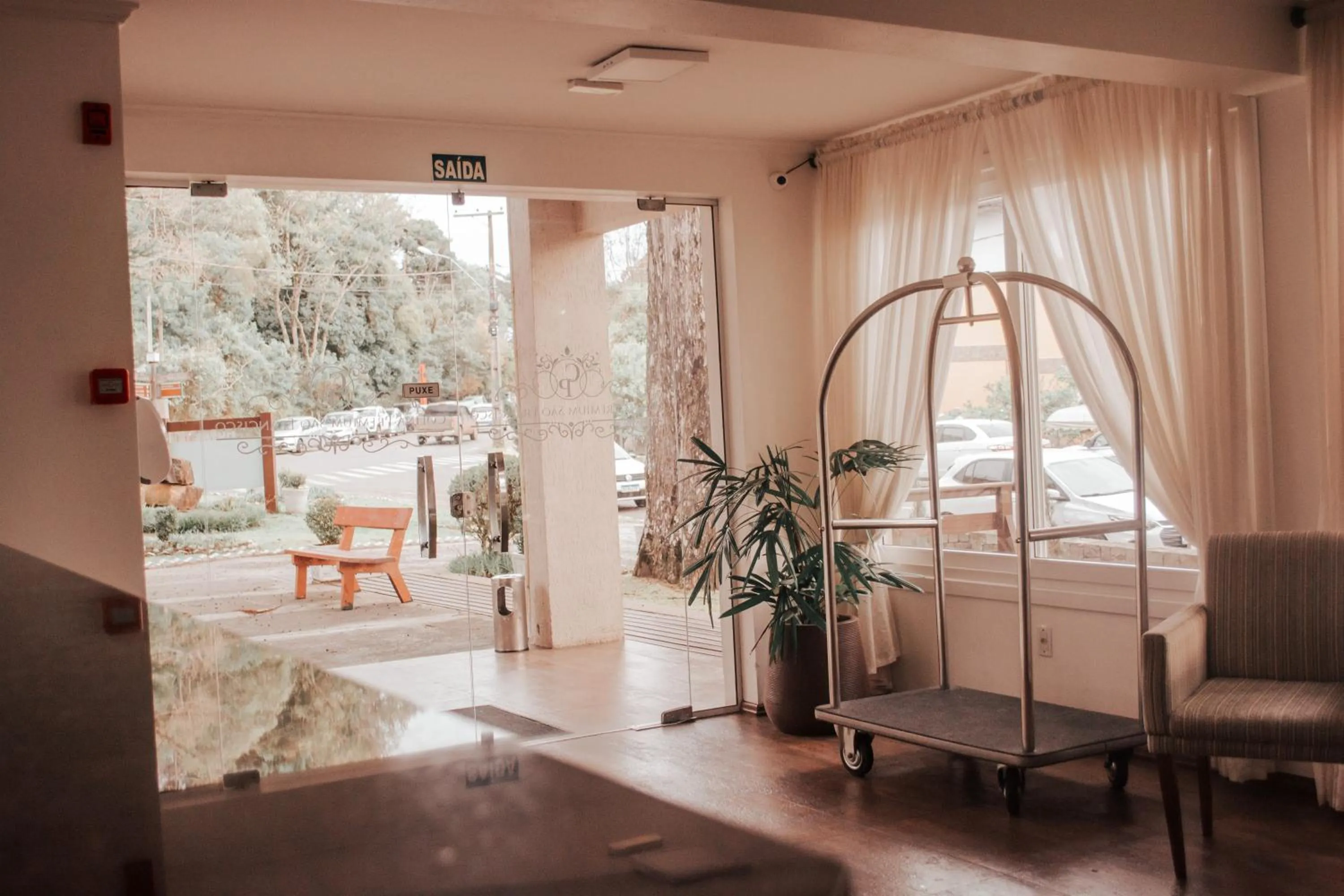 Lobby or reception, Bed in Hotel Colina São Francisco